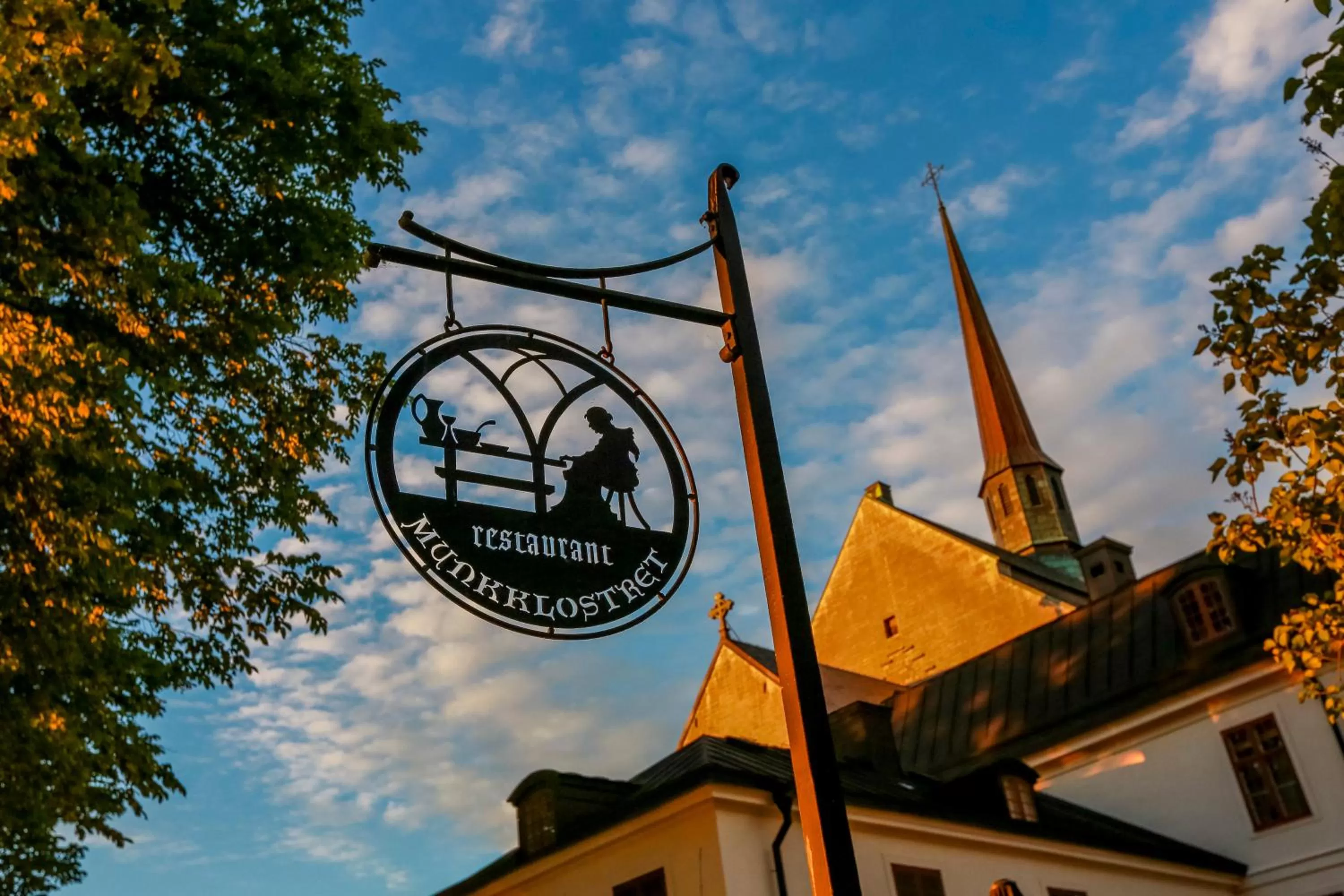 Property logo or sign in Vadstena Klosterhotell Konferens & Spa
