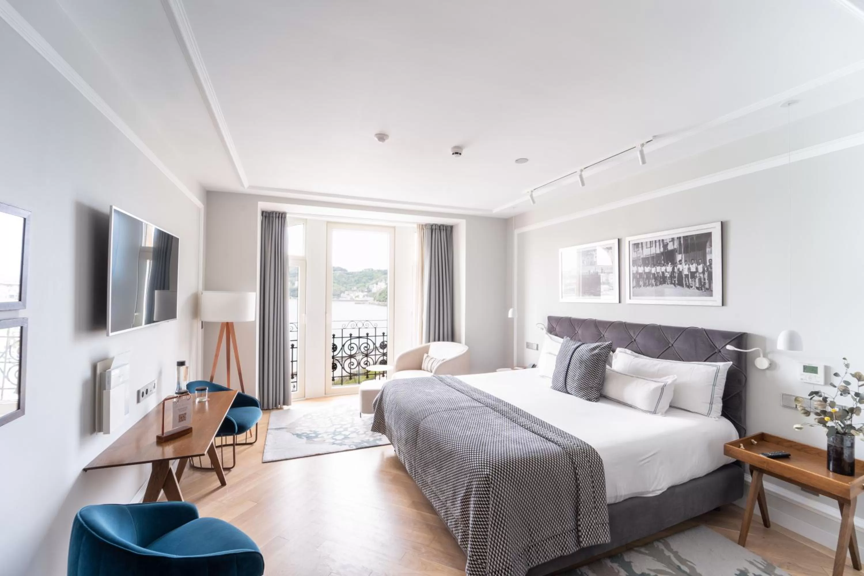 Bed in Lasala Plaza Hotel - Adults Only