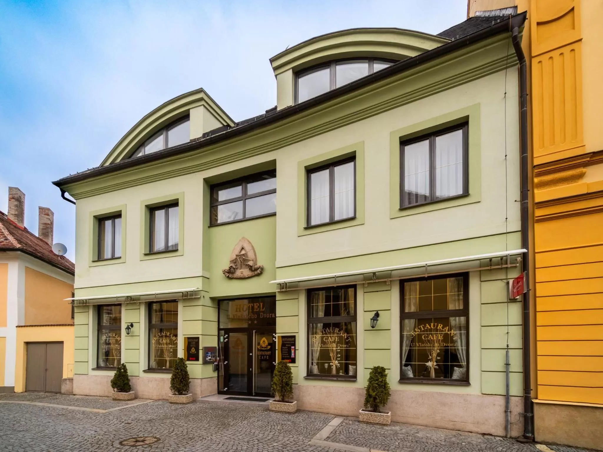 Property building in Hotel U Vlašského Dvora