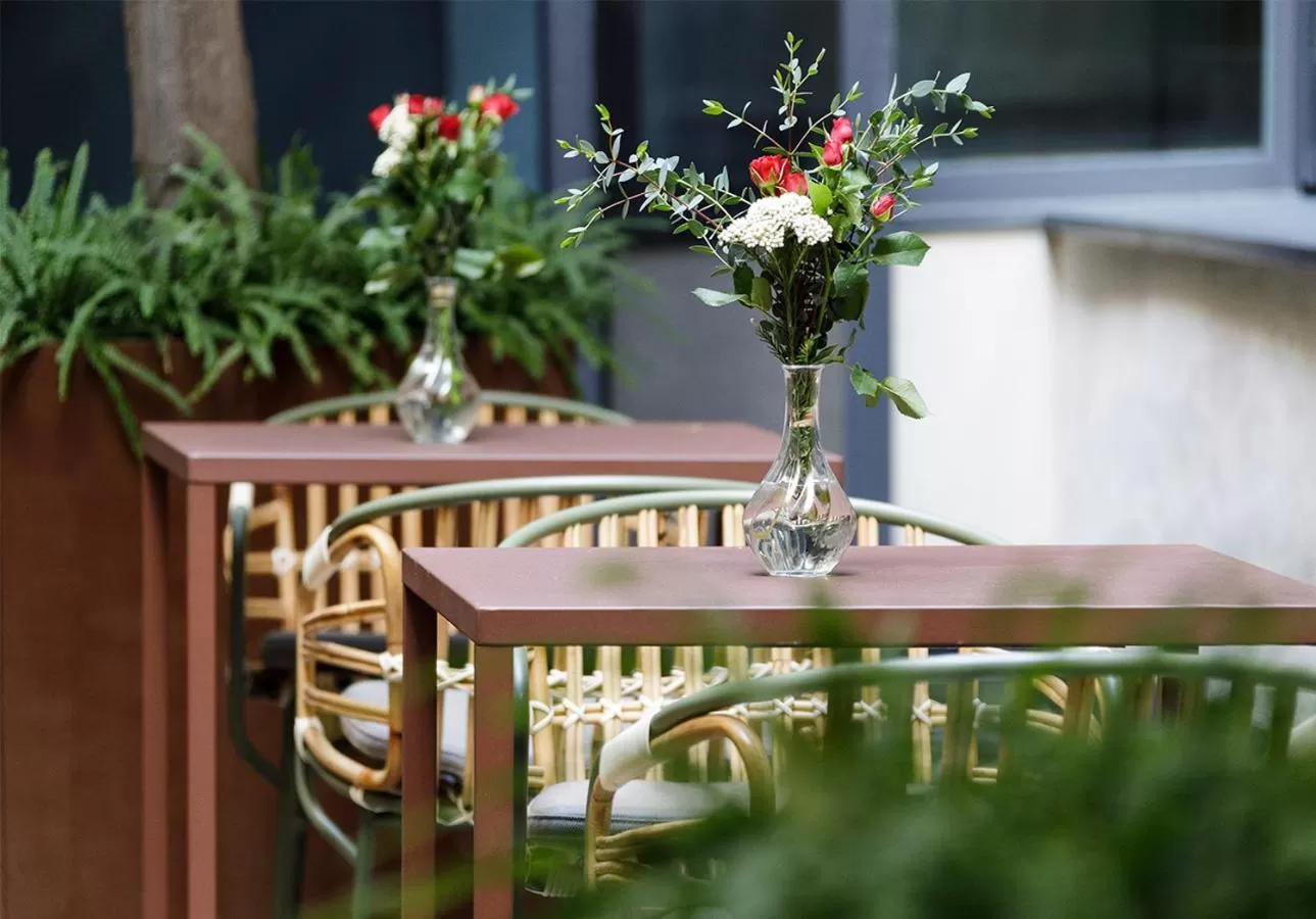 Patio in EME Catedral Mercer Hotel