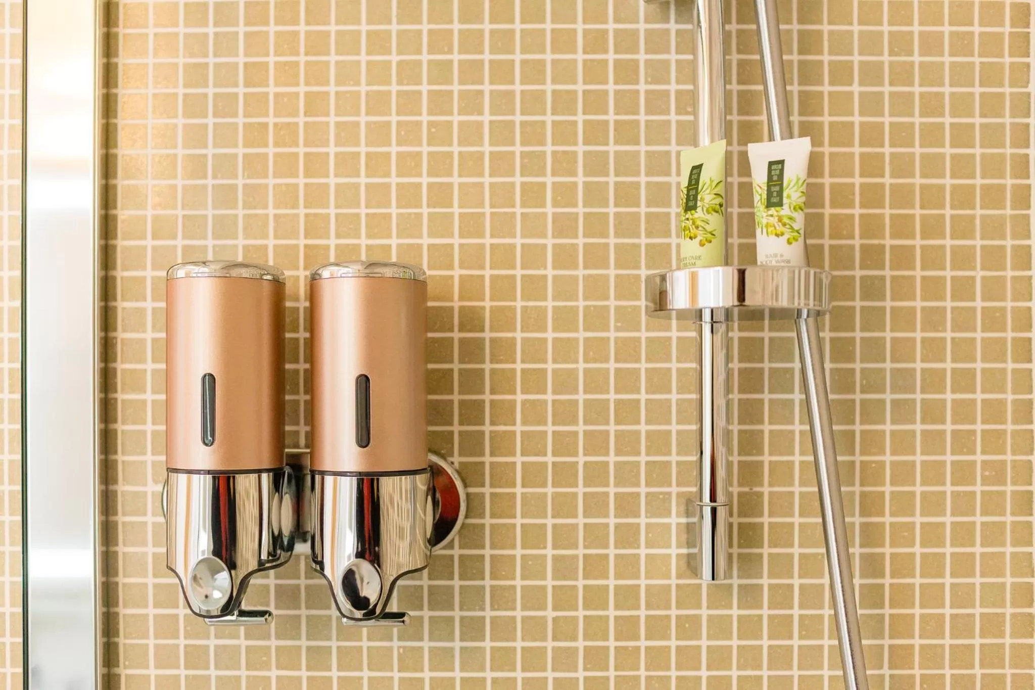 Bathroom in Le Maestranze Deluxe Rooms