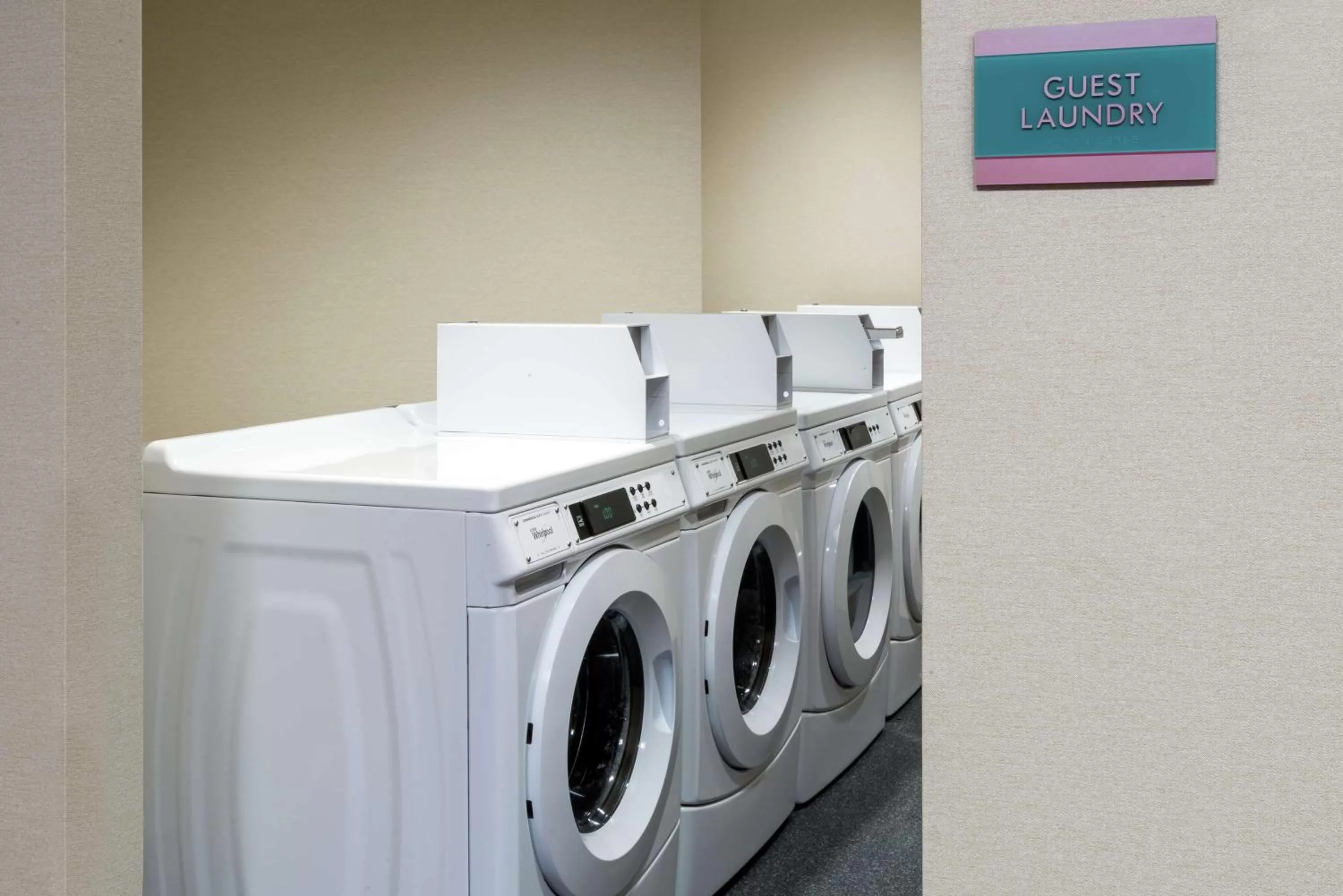 Property building in Home2 Suites By Hilton Orlando Near UCF