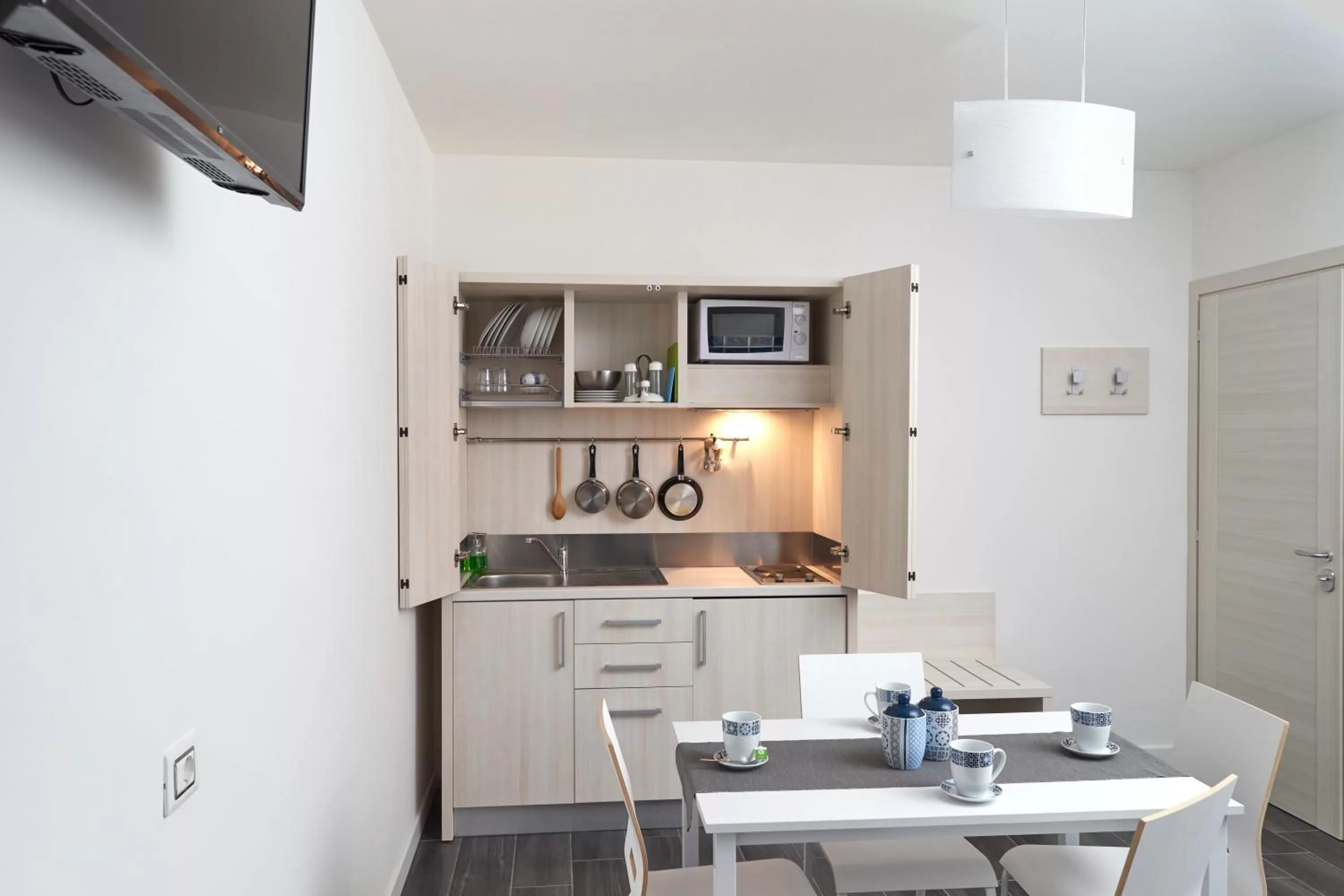 Kitchen or kitchenette in Best Vasto