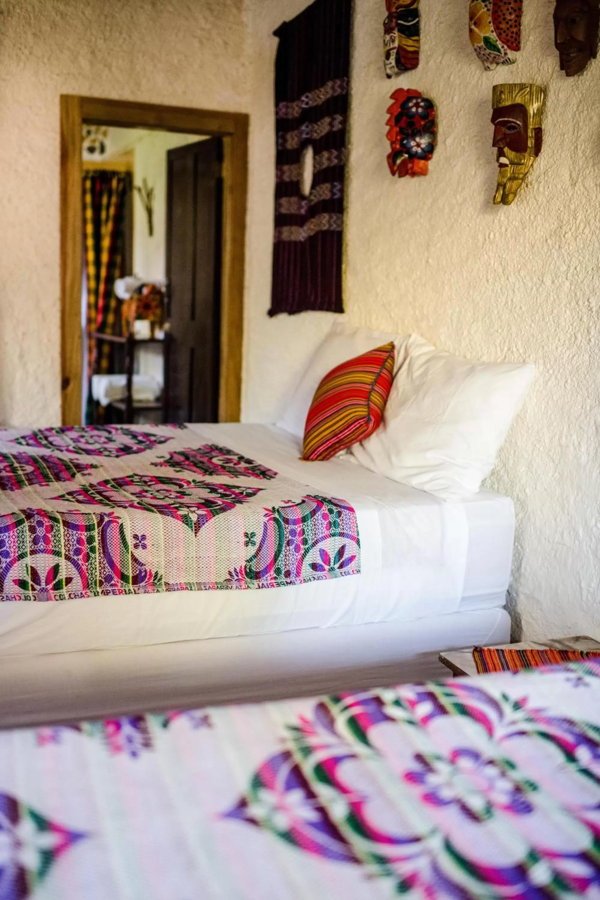 Bedroom, Bed in Pine Ridge Lodge