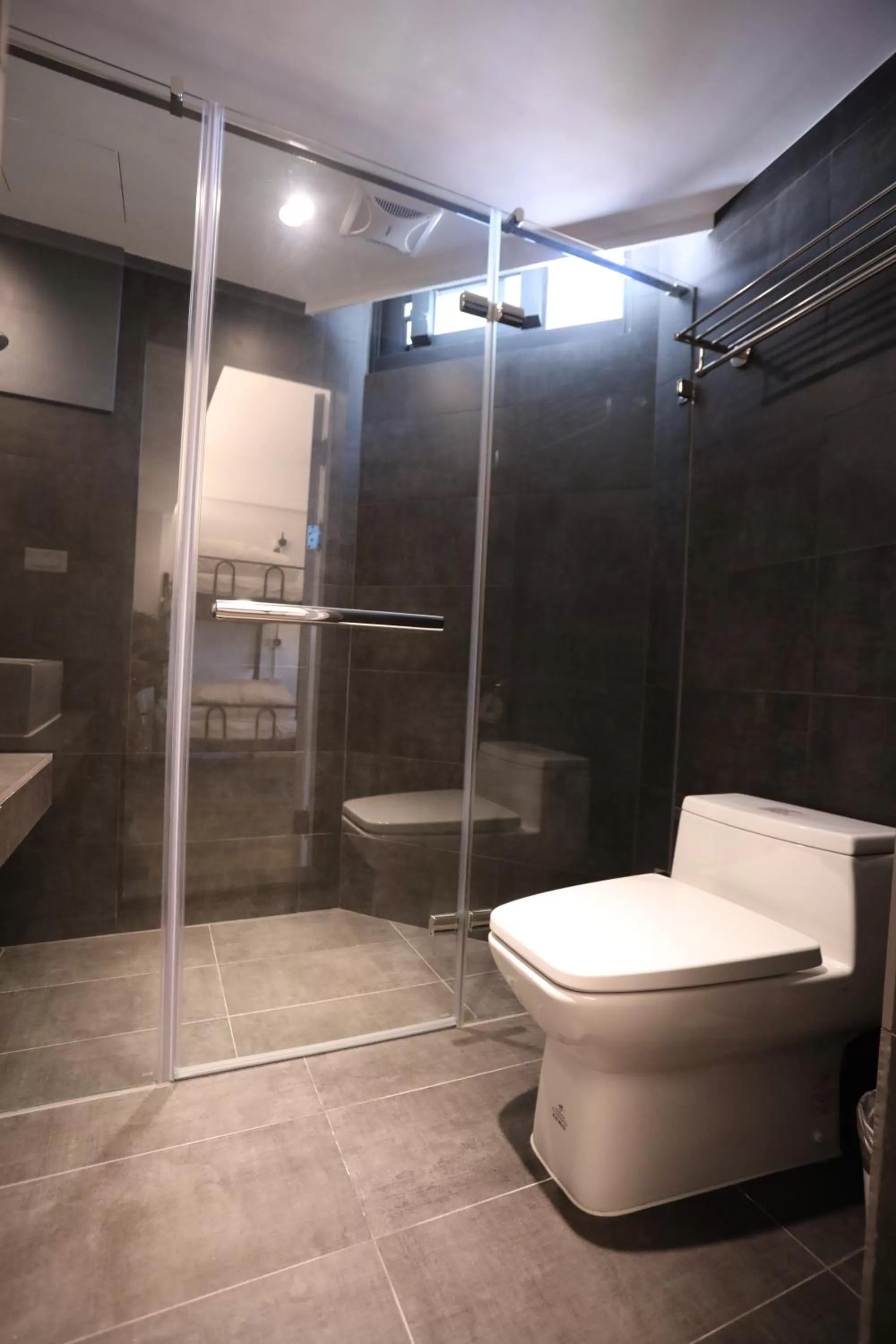 Shower in Wountain Hotel