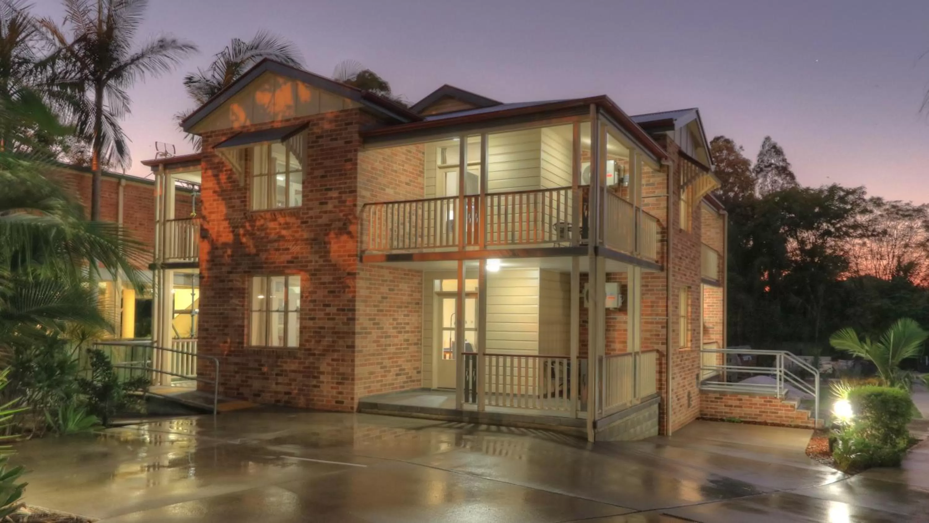 Property building in Heritage River Motor Inn