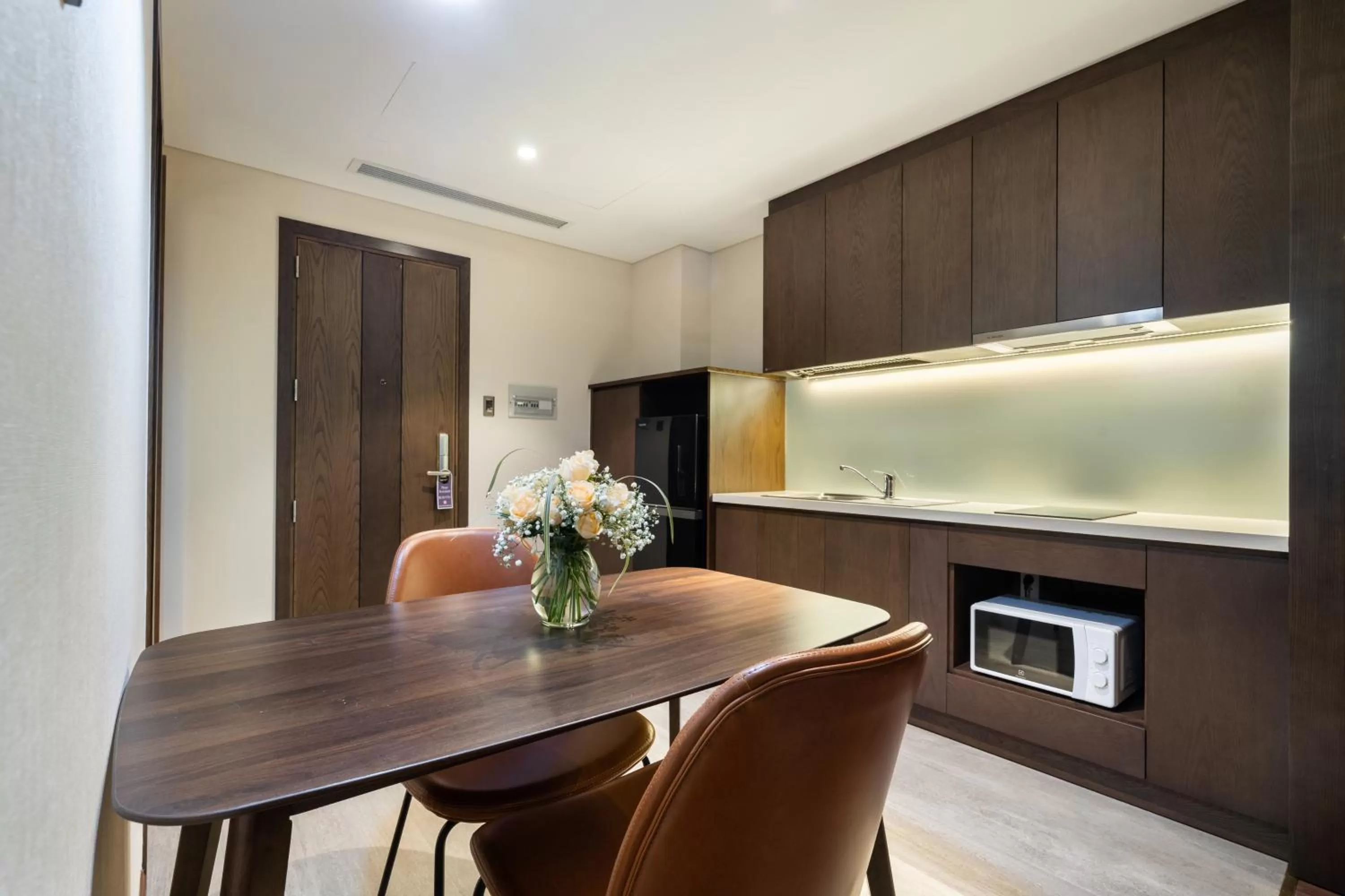 Dining area in DHTS Business Hotel & Apartment