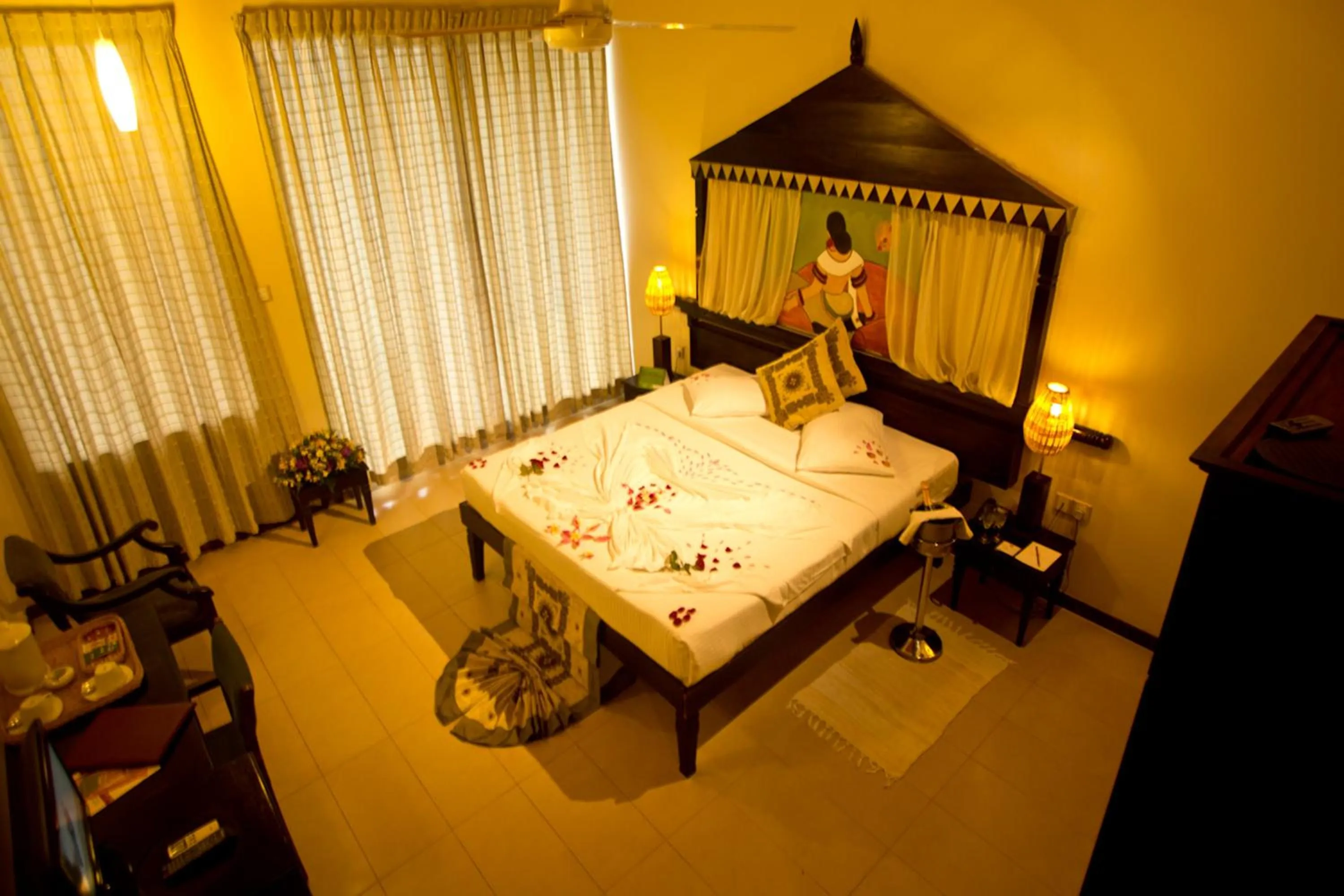 Photo of the whole room in Randholee Resort & Spa