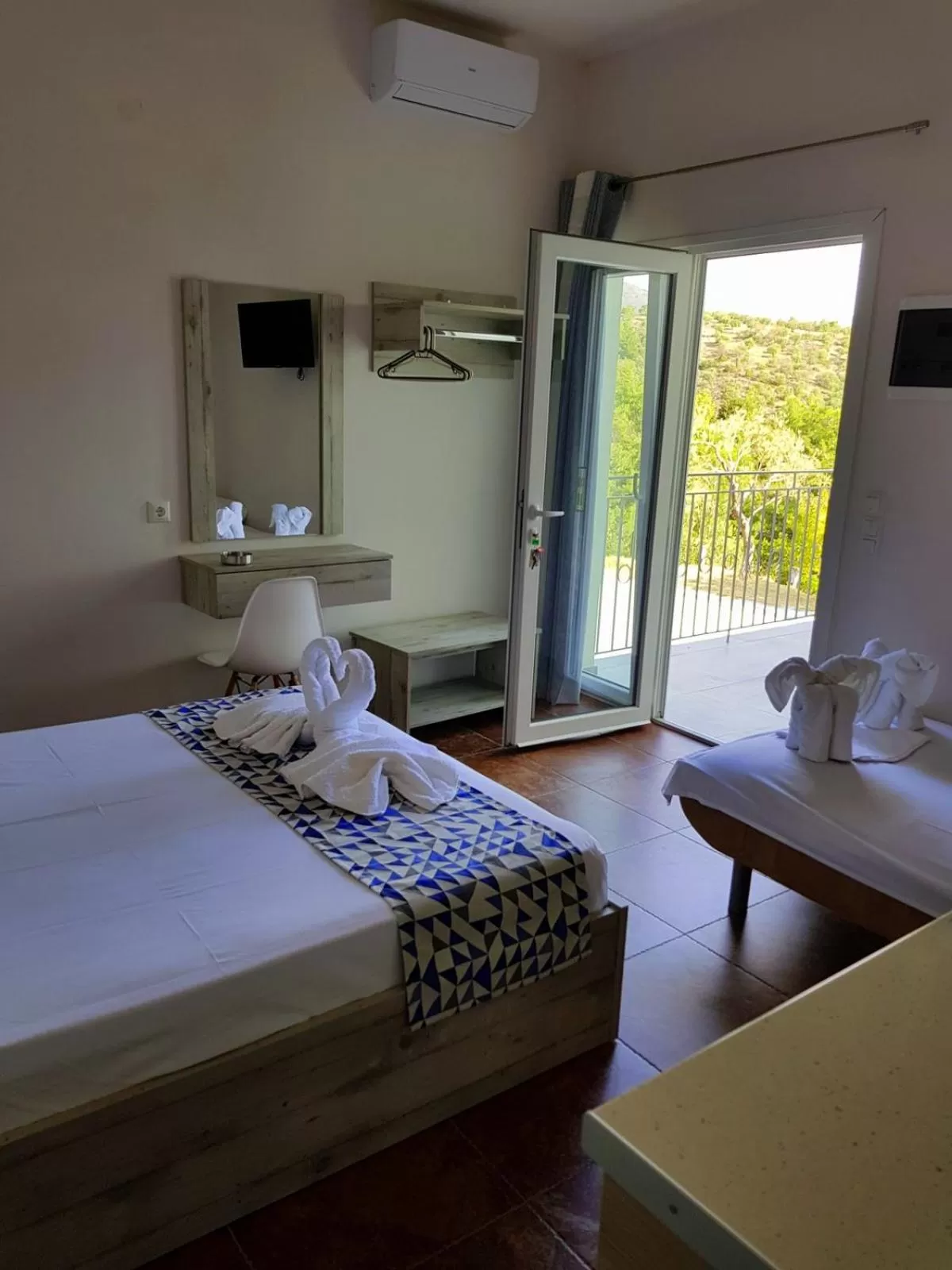 Bed in Endless View Villa