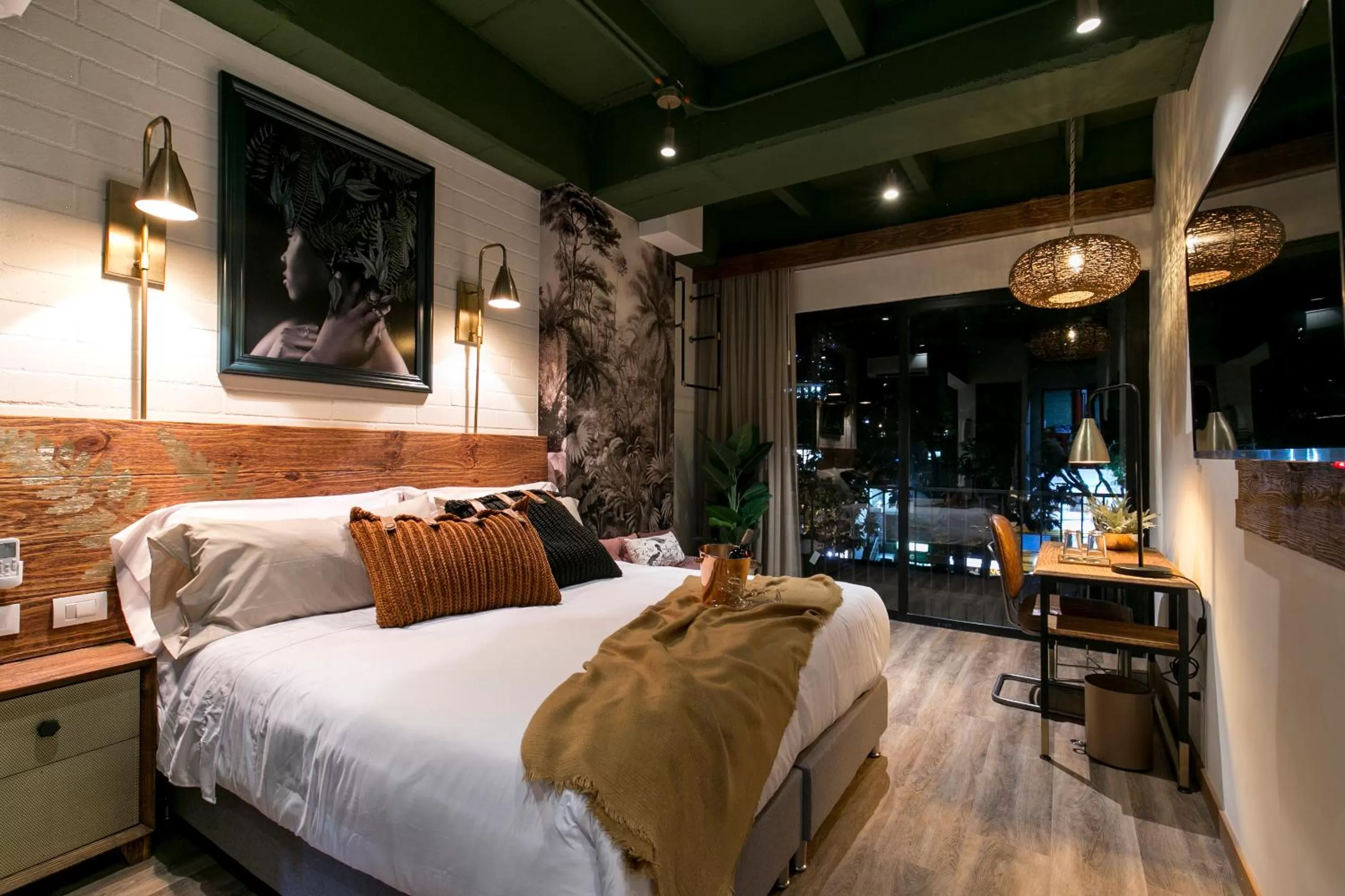 Night, Bed in Celestino Boutique Hotel & Spa