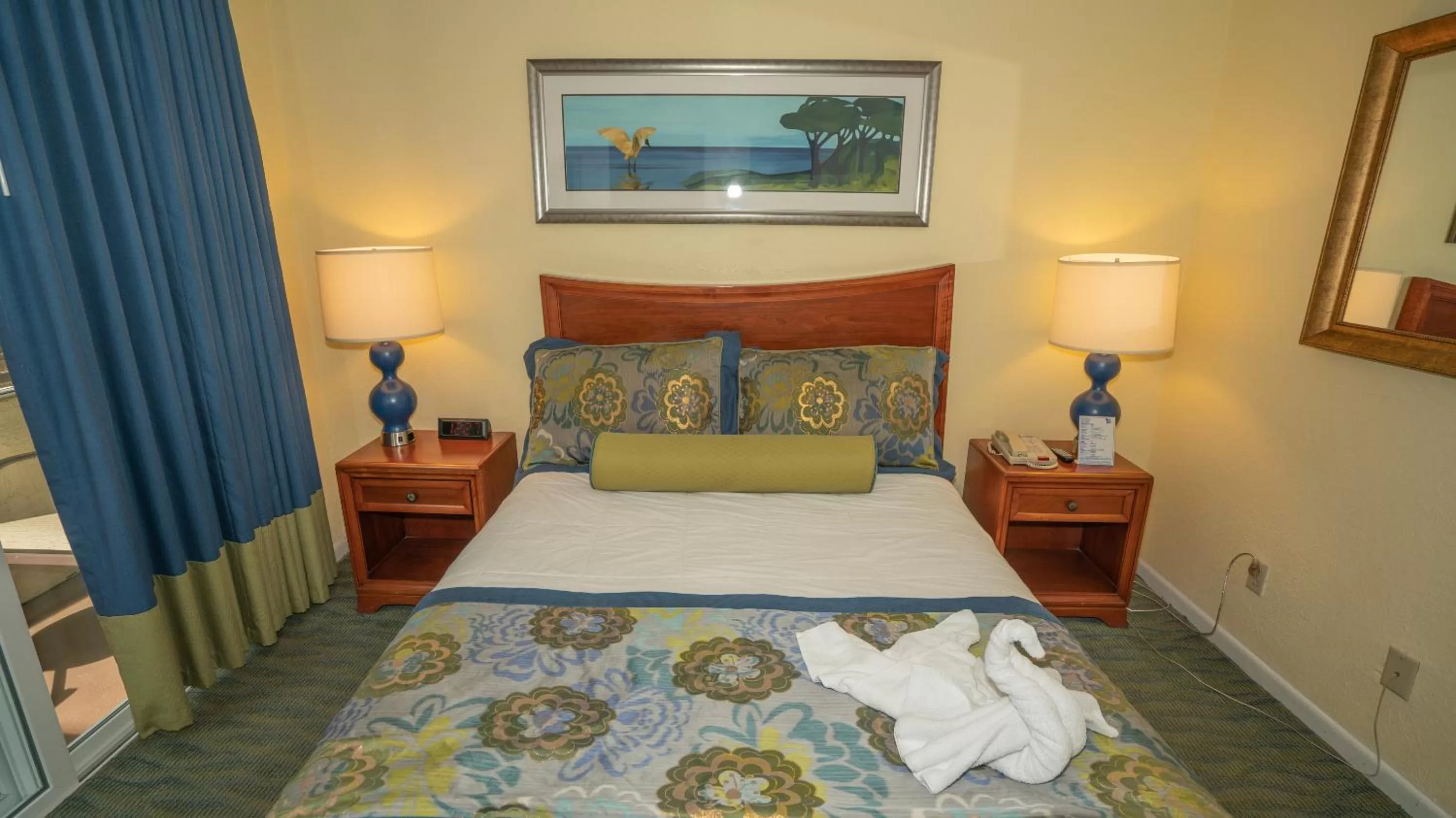 Bedroom, Bed in Blue Tree Resort at Lake Buena Vista