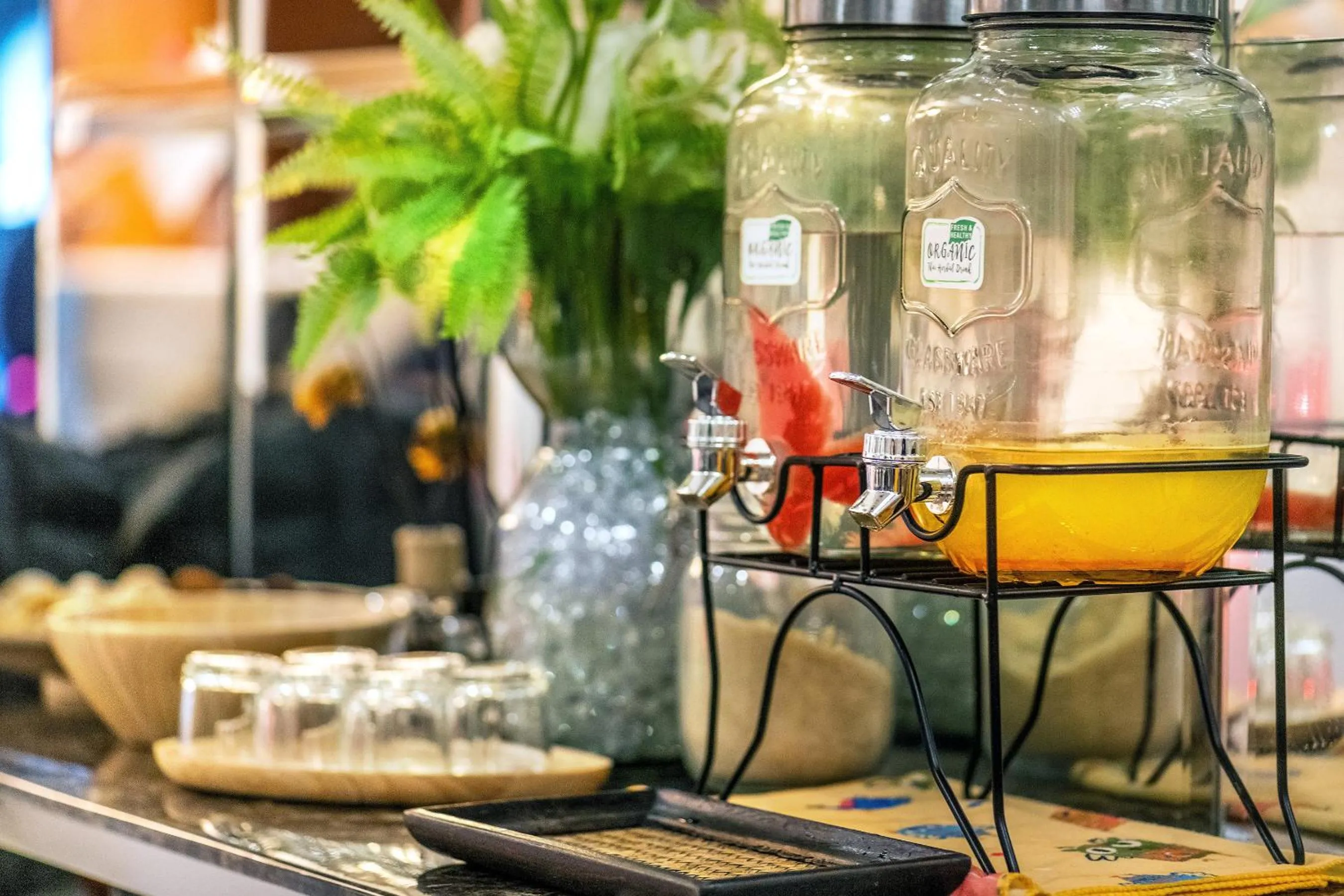 Drinks in De Lavender Bangkok Hotel