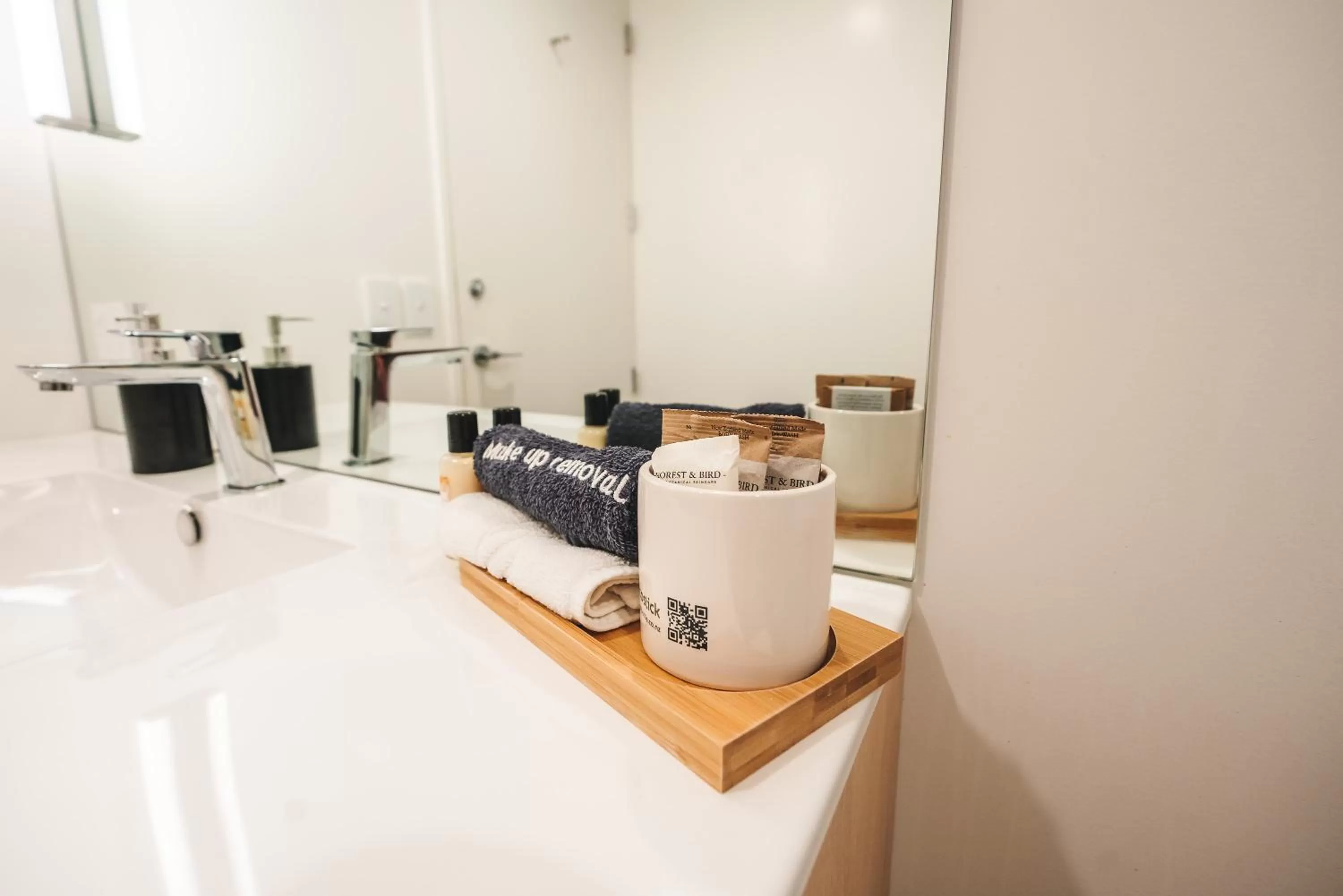 Bathroom in Blue Peaks Apartments