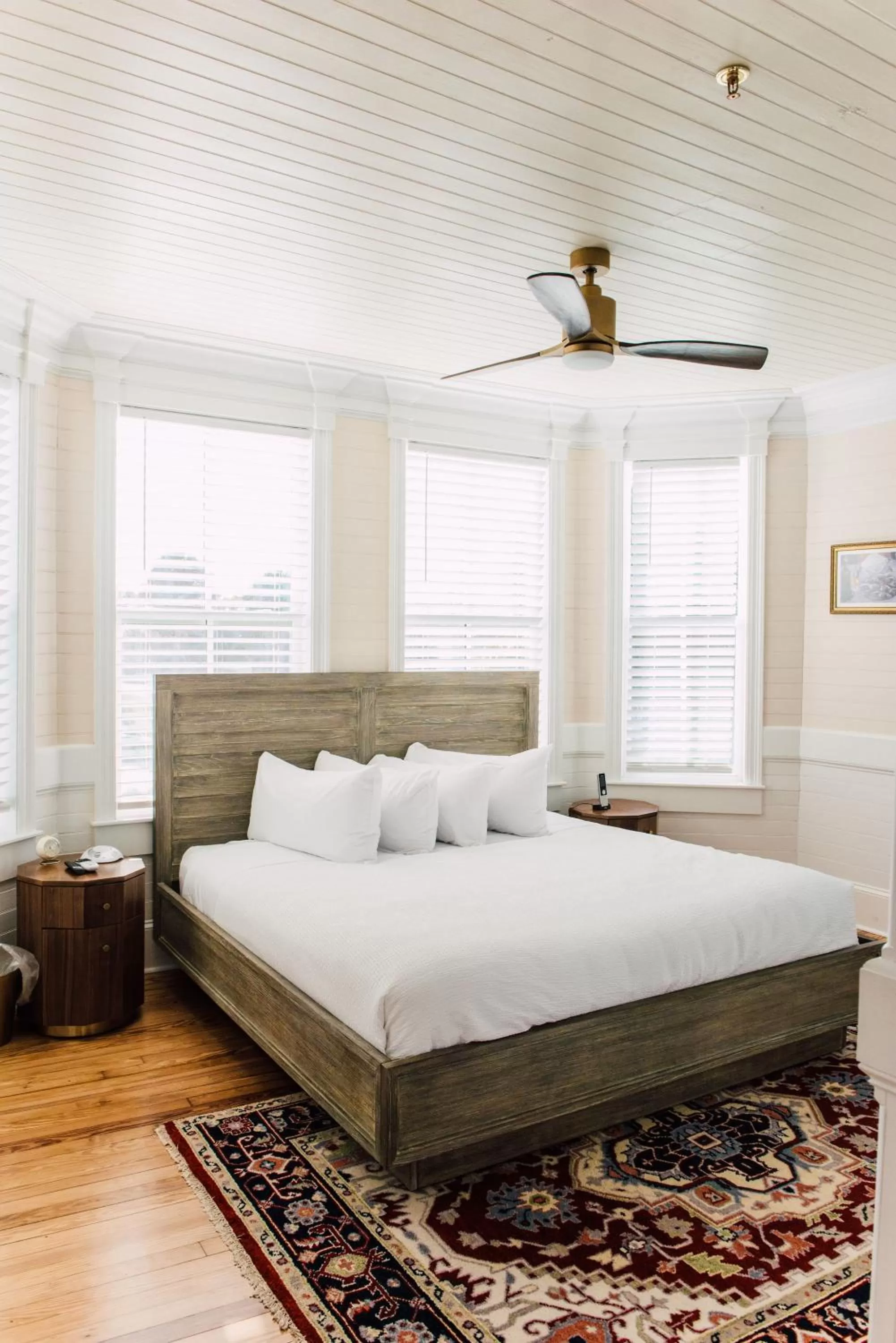 Bed in The Gibson Inn