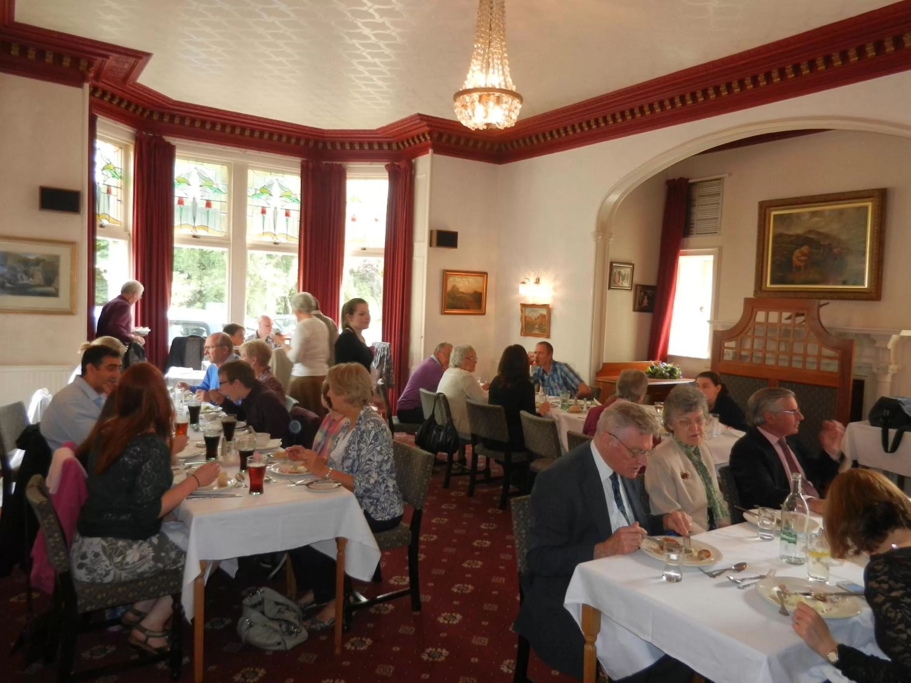 Restaurant/places to eat in Morangie Hotel Tain