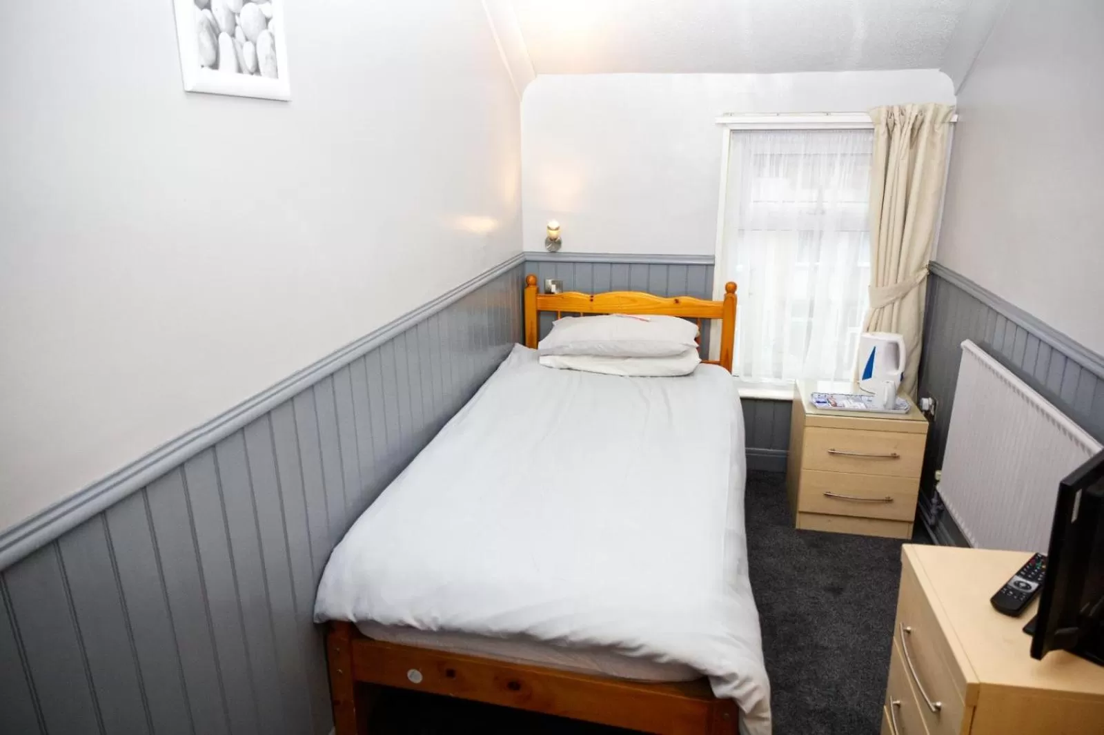 Bed in Mallowview Bed and Breakfast