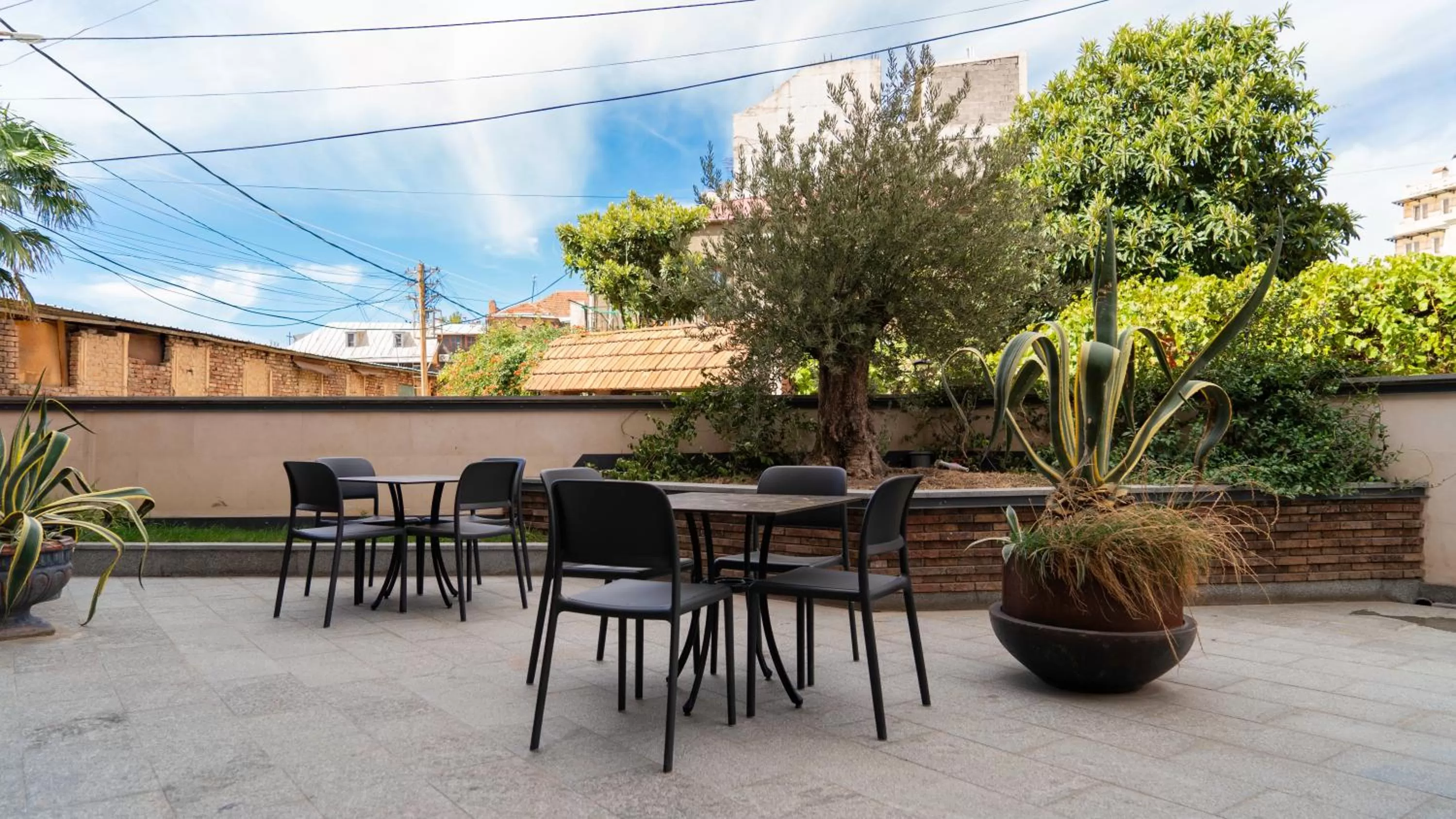 Patio in Hotel Banovani