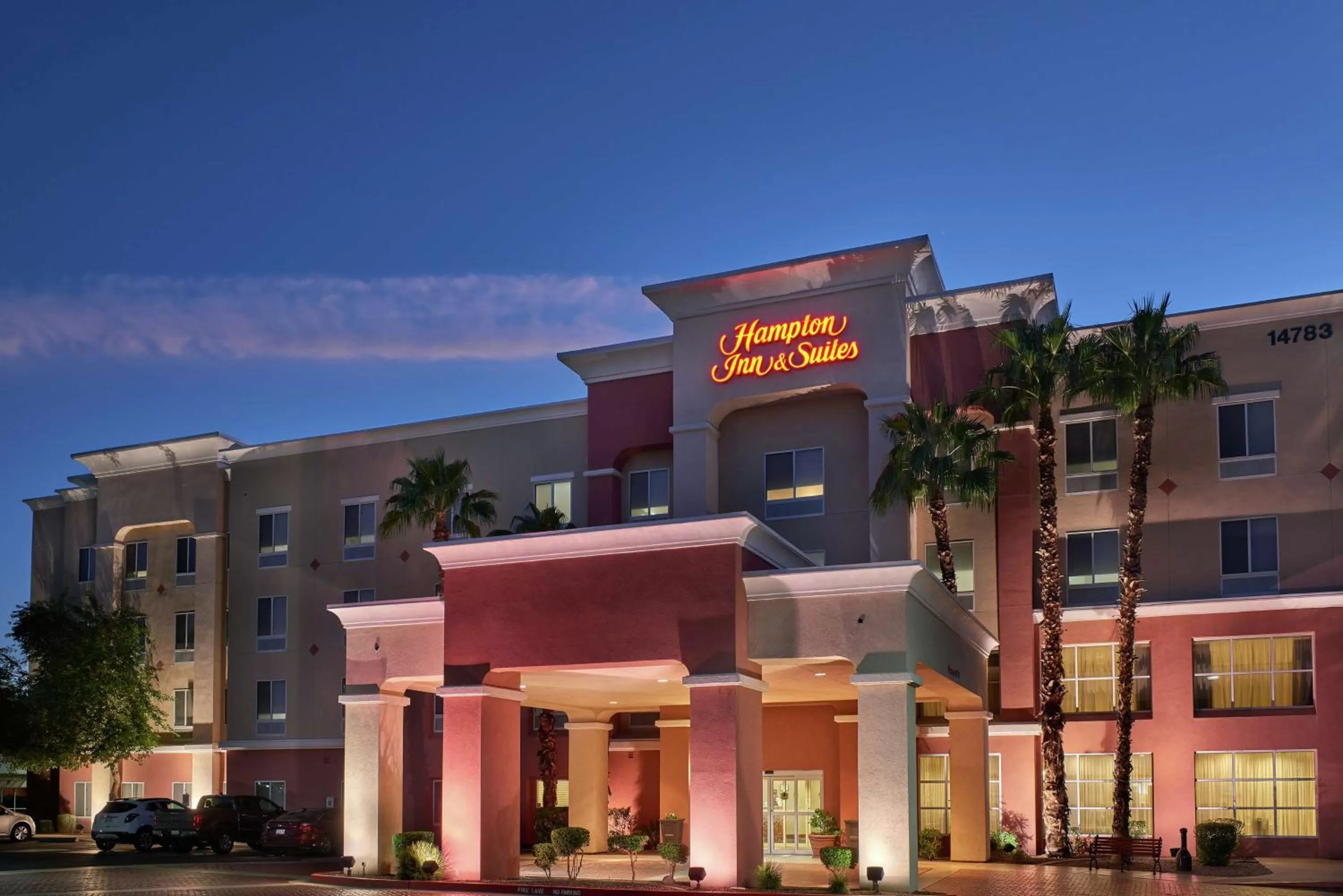 Property building in Hampton Inn & Suites Phoenix-Surprise