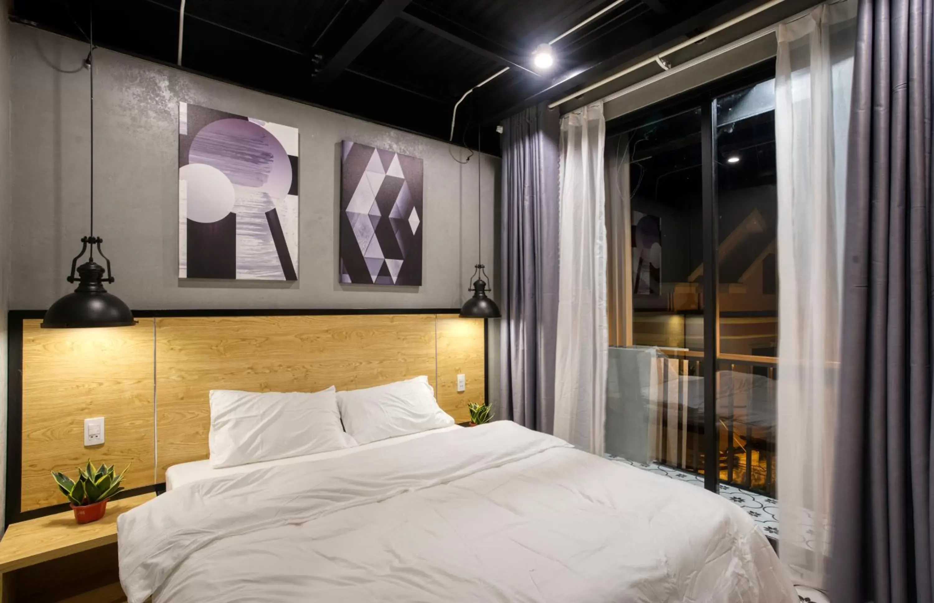 Double Room with Balcony in THE NEST QUANG BINH Double Room with Balcony in THE NEST QUANG BINH