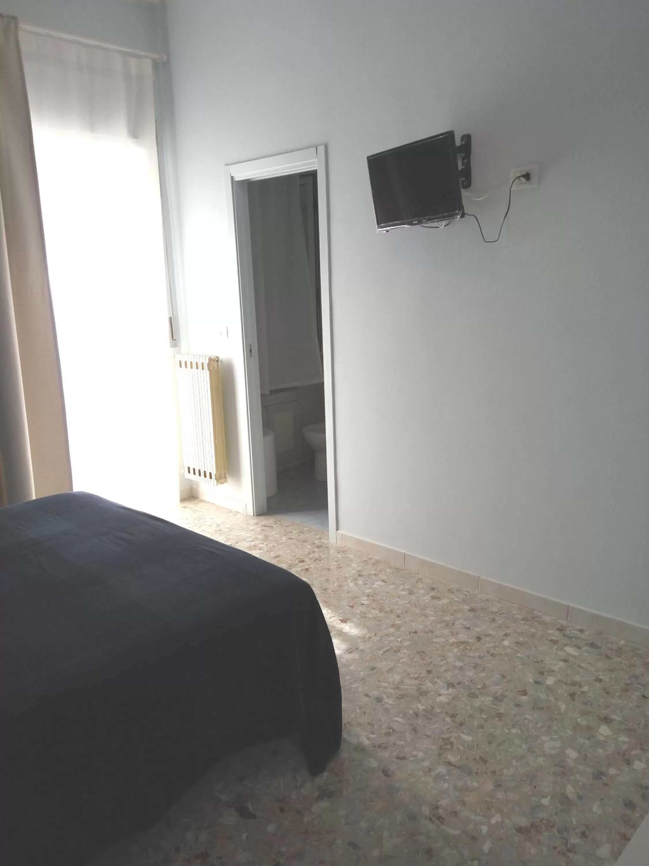 TV and multimedia, Bed in Michelangelo Rooms