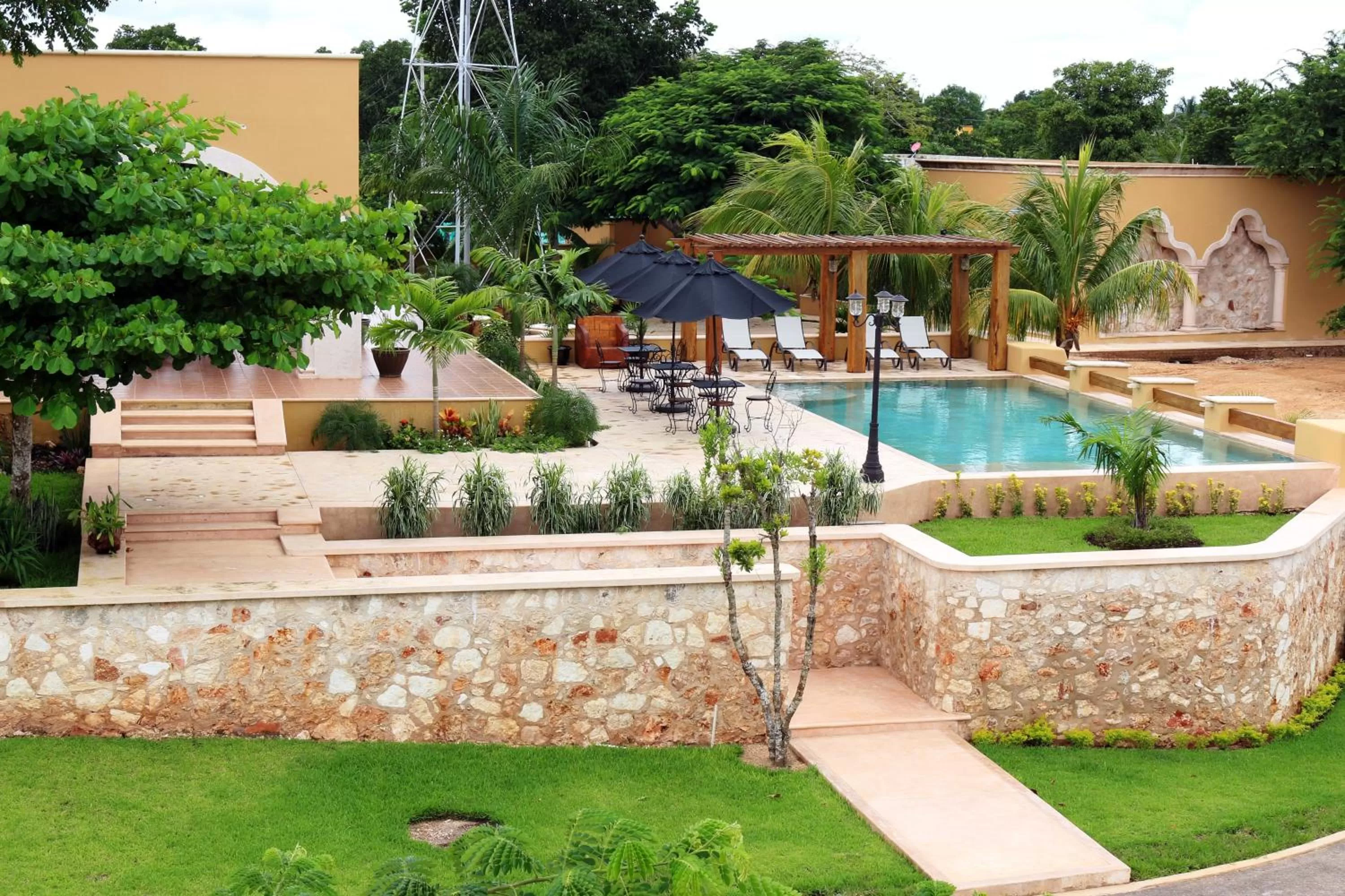 Garden in TecnoHotel Valladolid