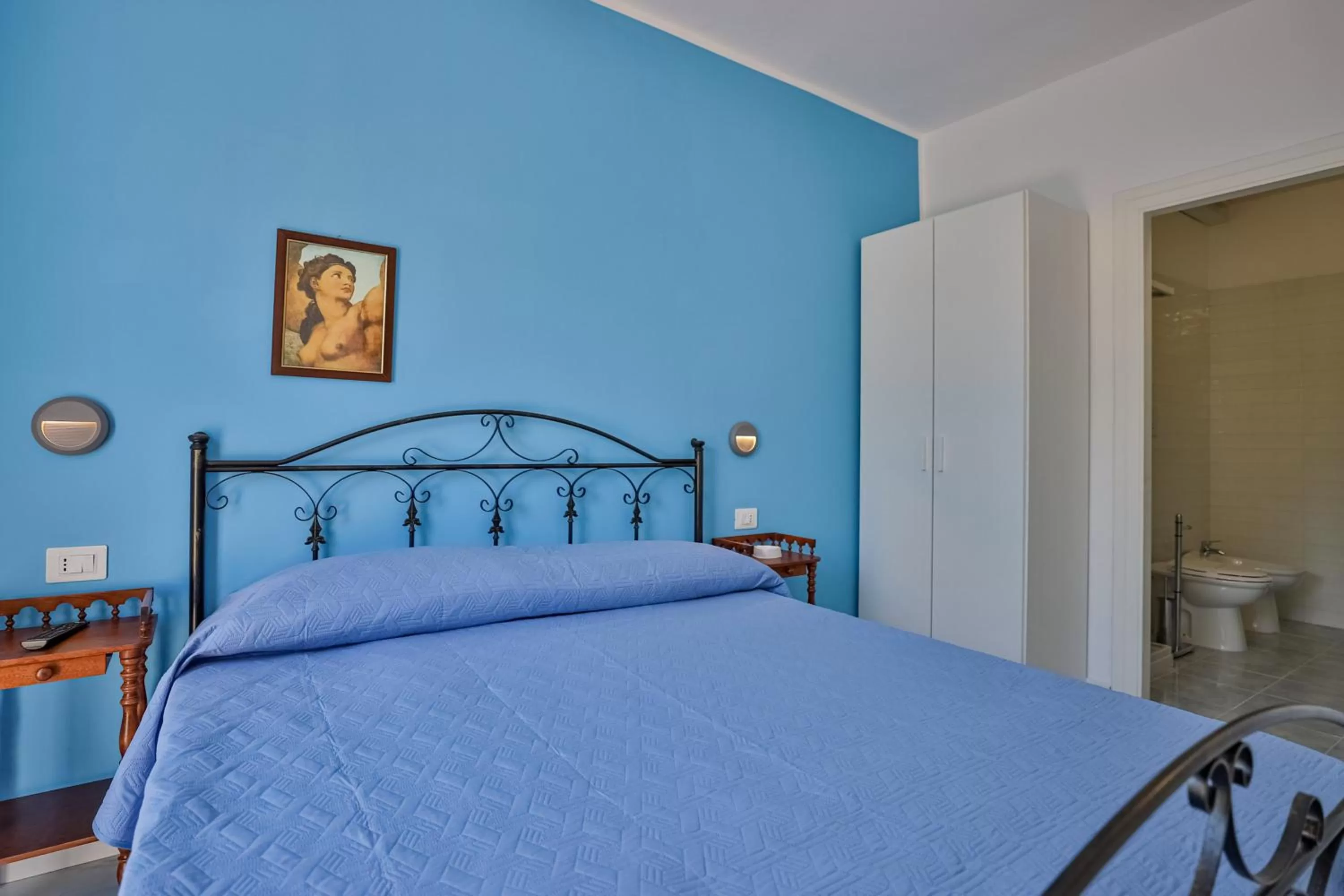 Bedroom, Bed in Il Pineto Paestum Food & Rooms