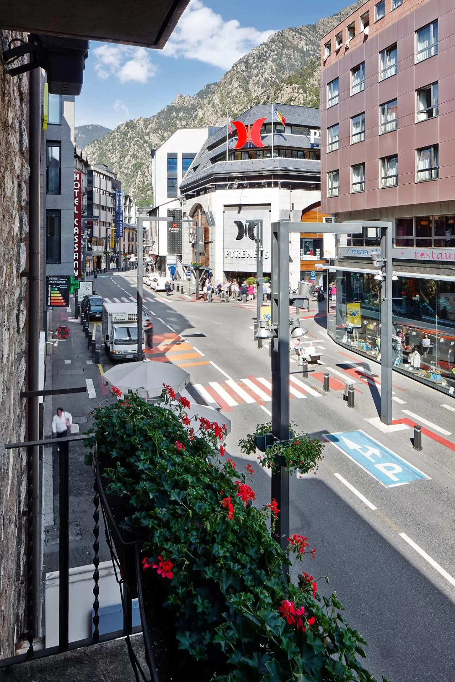 City view in Hotel de l'Isard