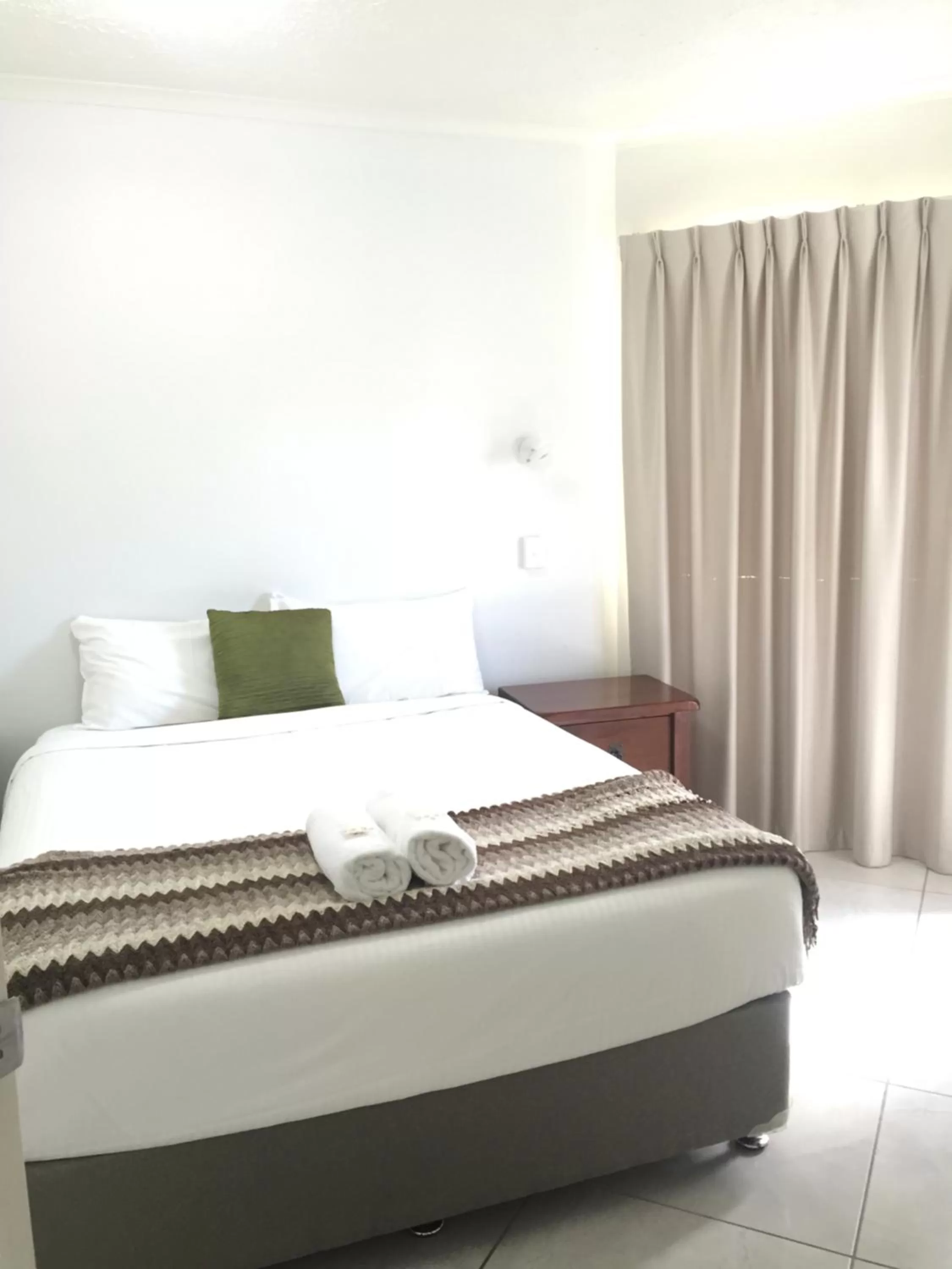 Bed in Rosslyn Bay Resort Yeppoon