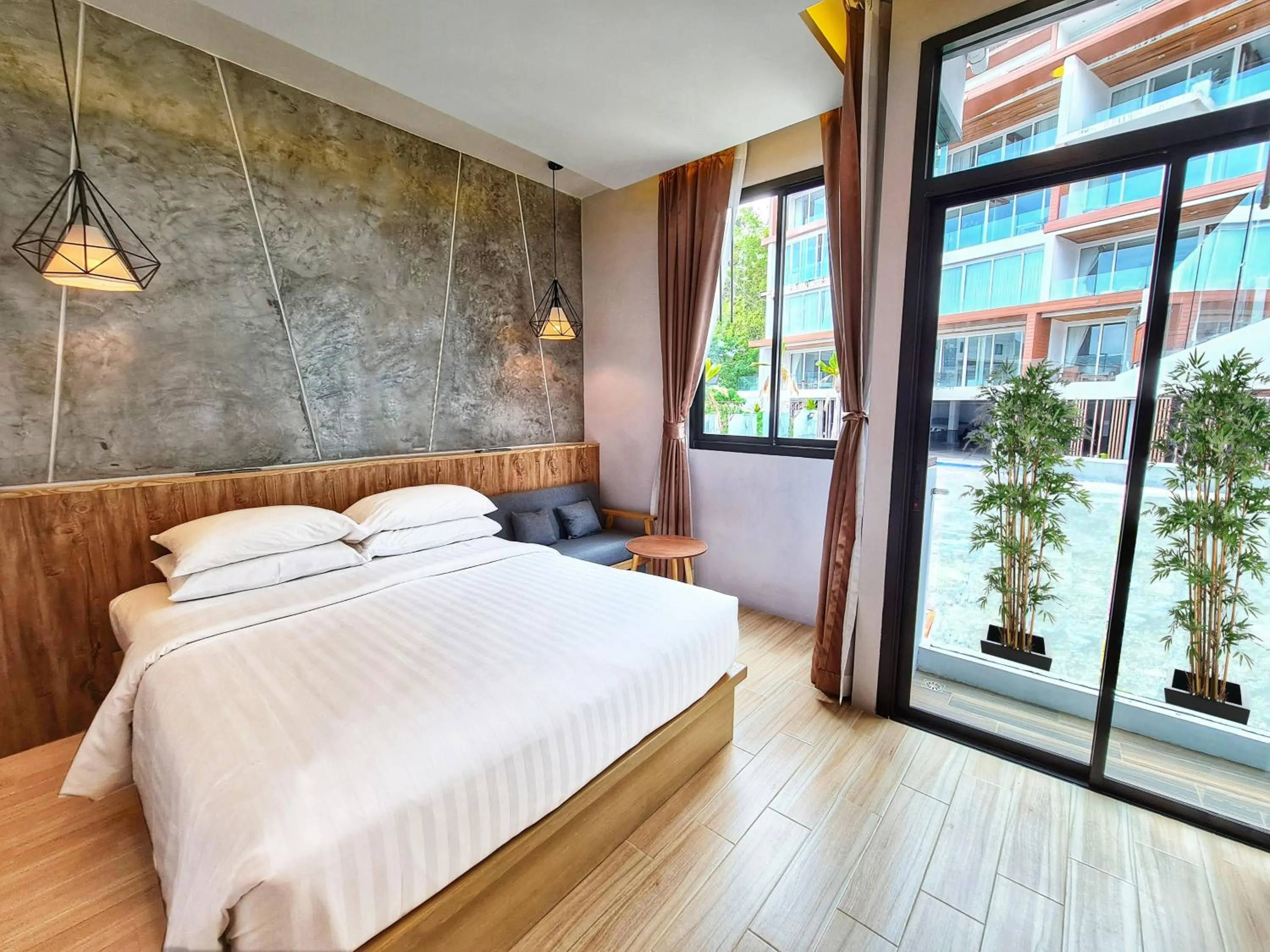 Superior Double Room in OneLoft Hotel - SHA Plus
