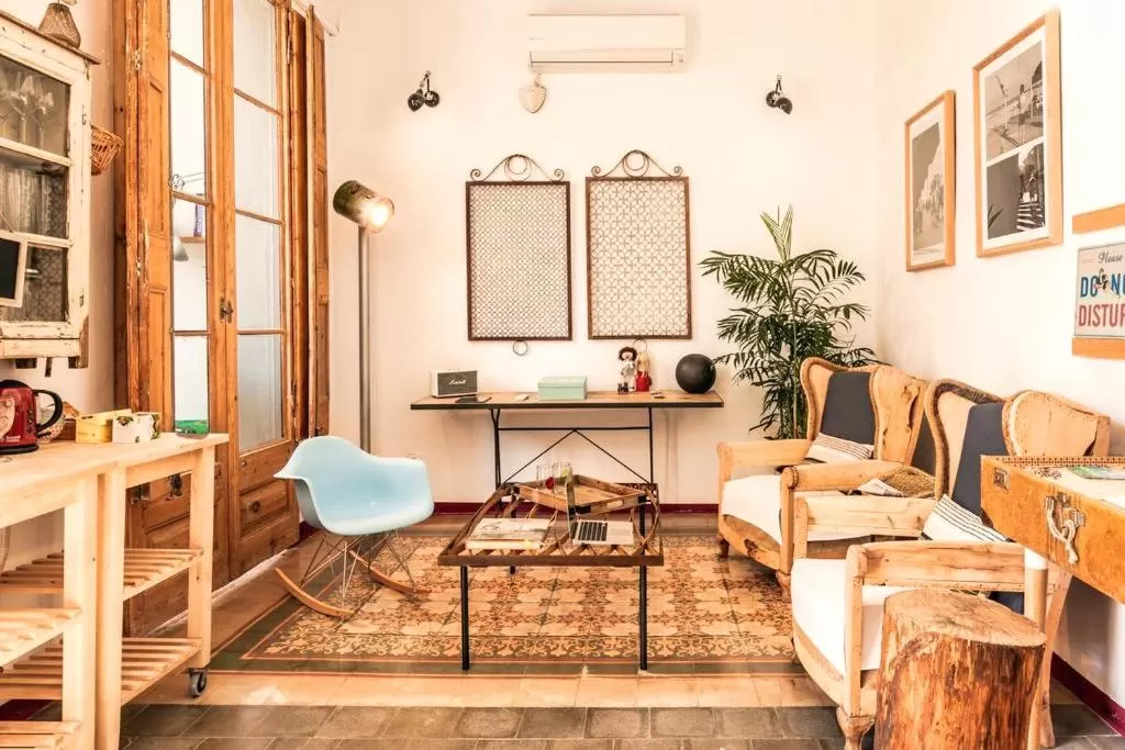 Communal kitchen in Factory Suites Barcelona