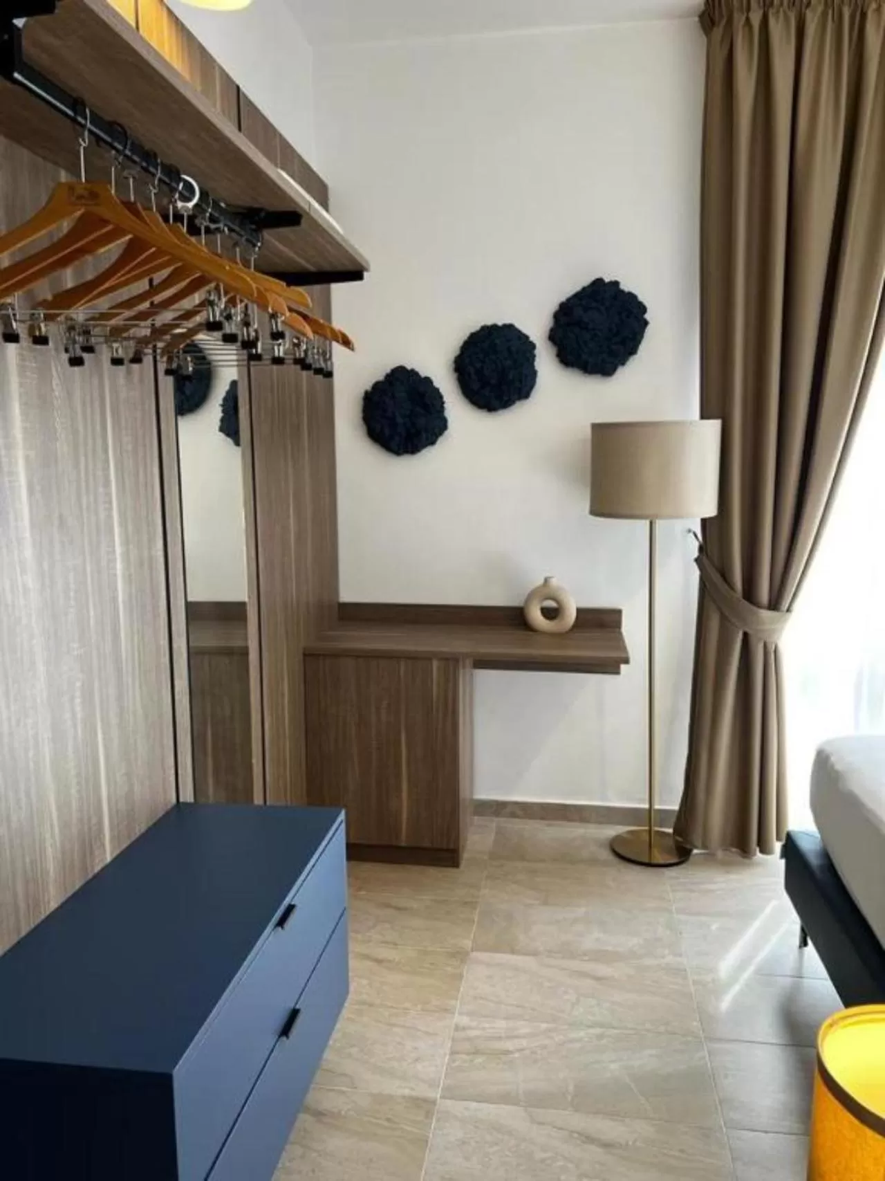 TV/Entertainment Center in Boutique Hotel Palazzo Donna Iulia