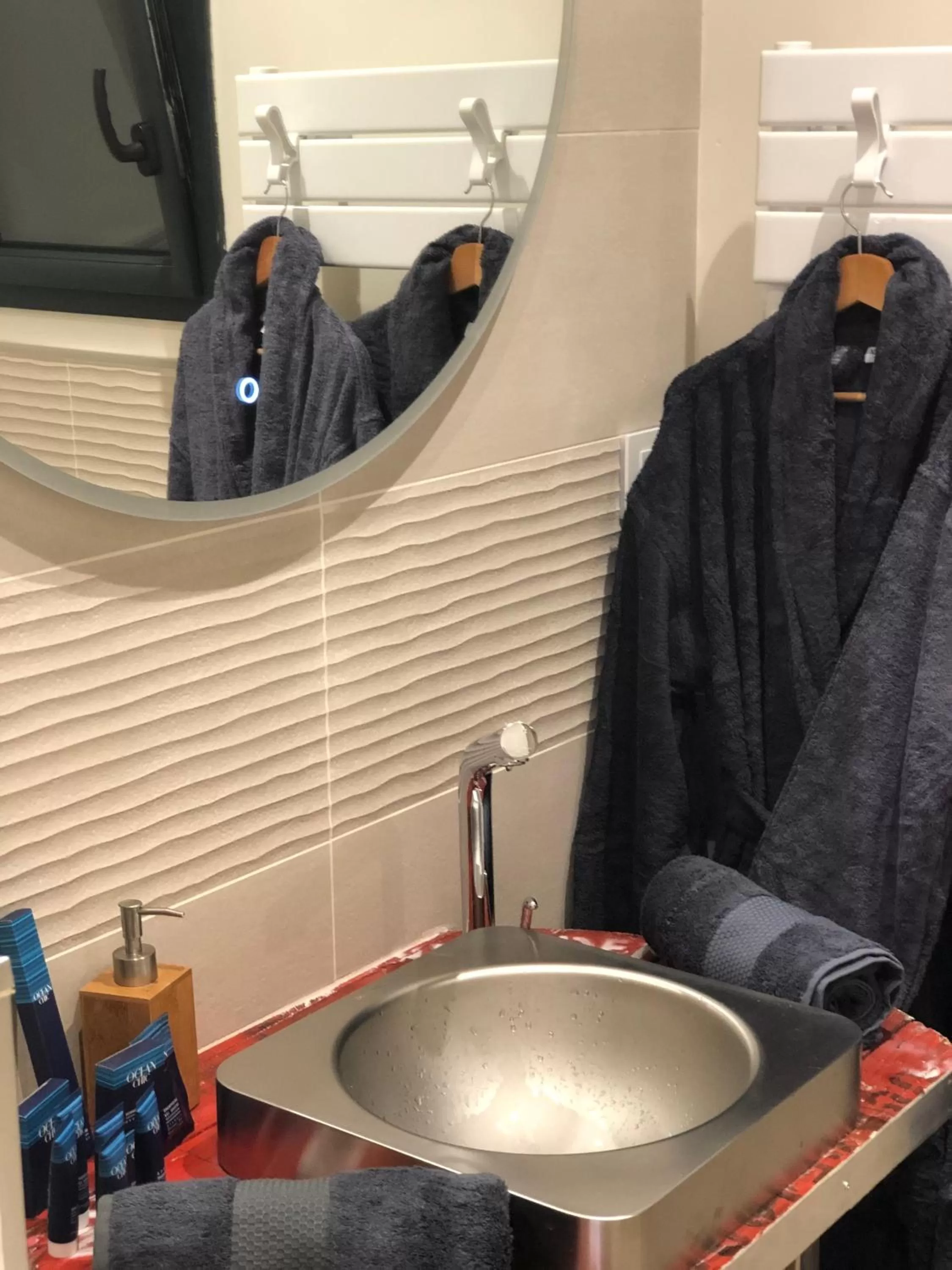 Bathroom in Escale beauté le Crotoy