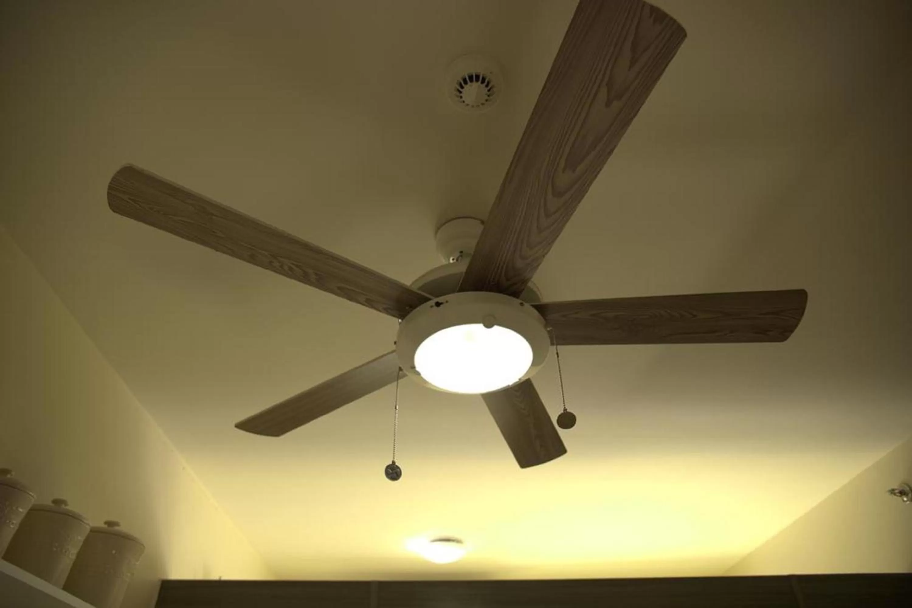 Decorative detail, Bathroom in Green Residences Staycation by PBYY