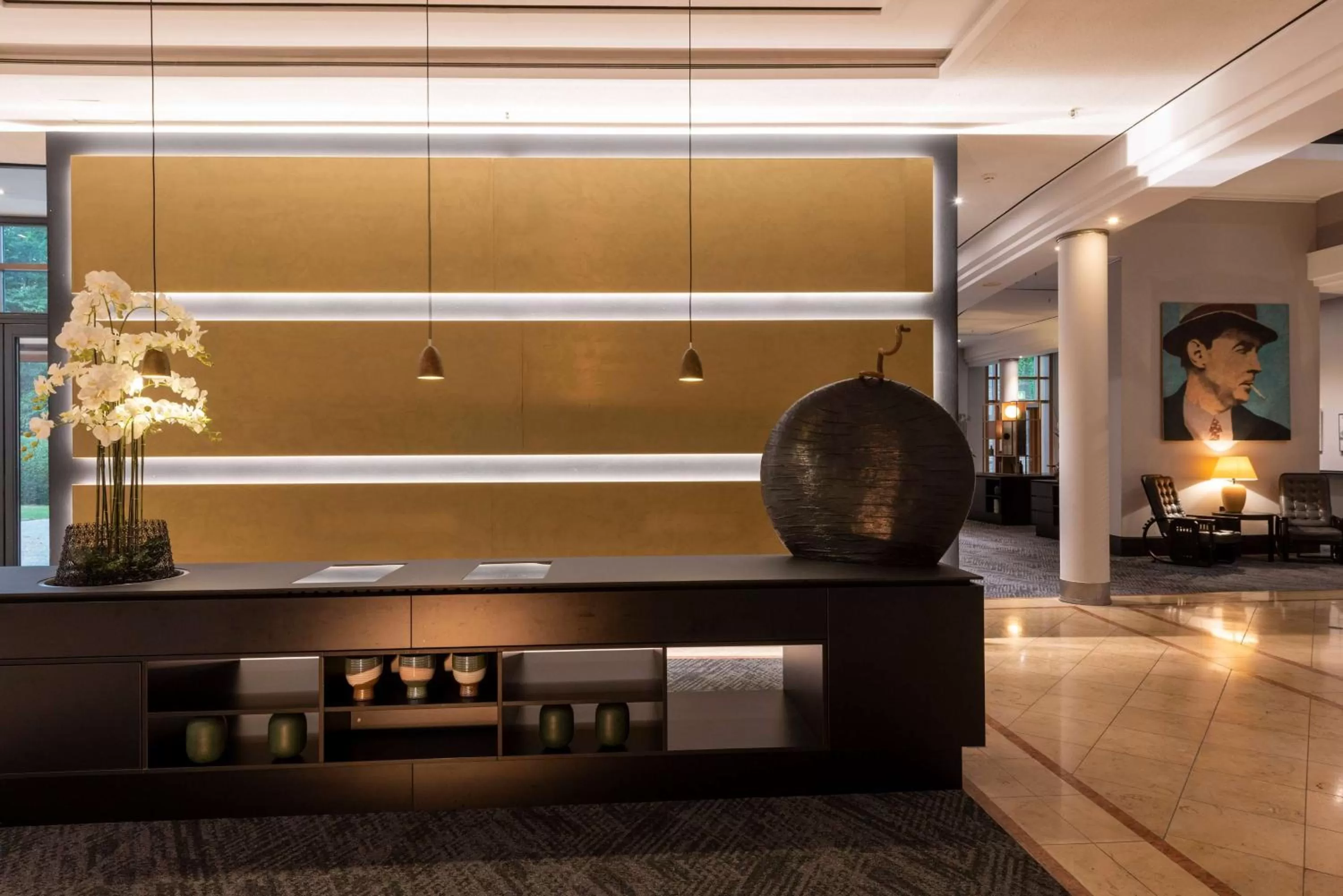 Lobby or reception in Vienna House by Wyndham Remarque Osnabrück