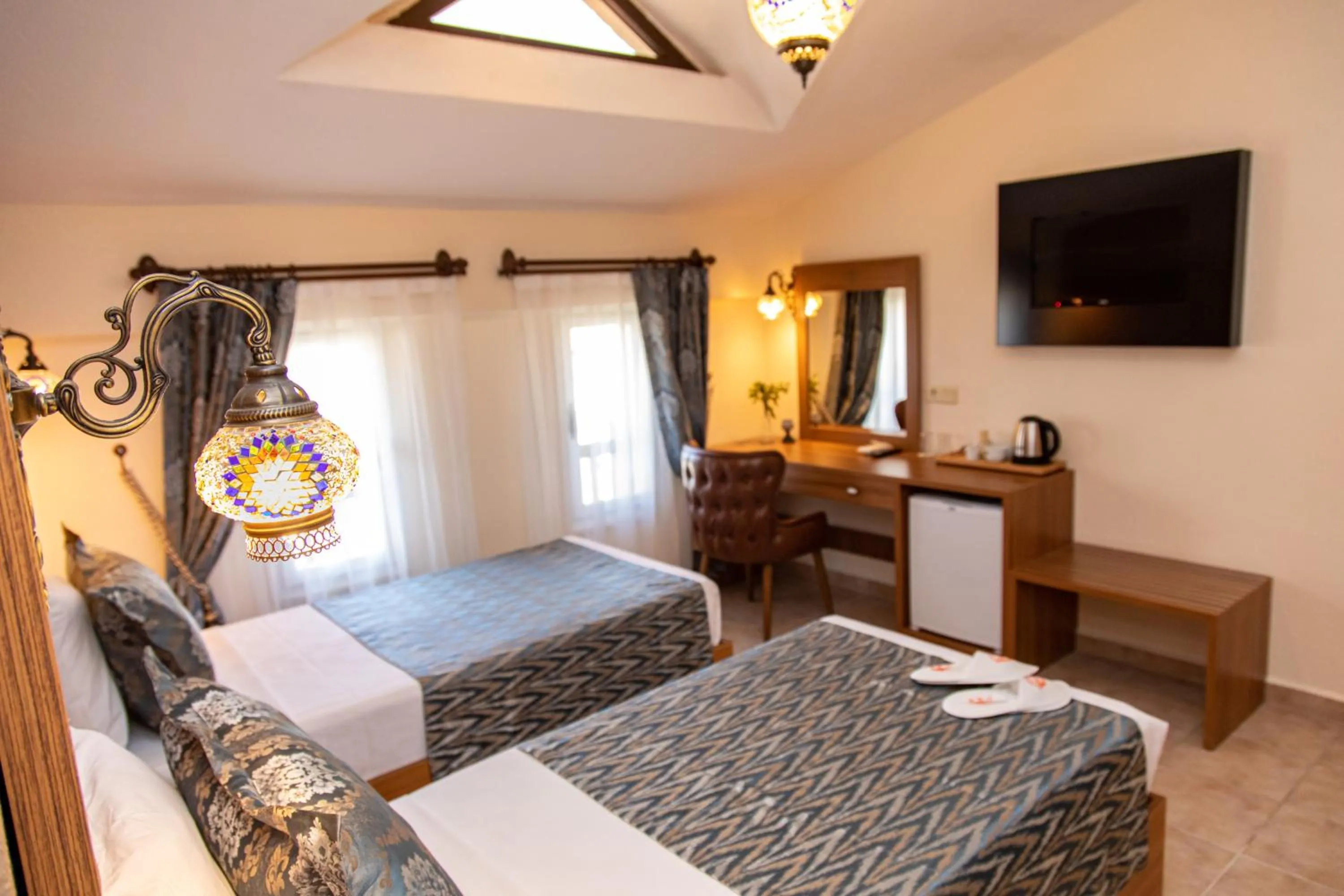 Photo of the whole room, Bed in Portakal Hotel Dalyan