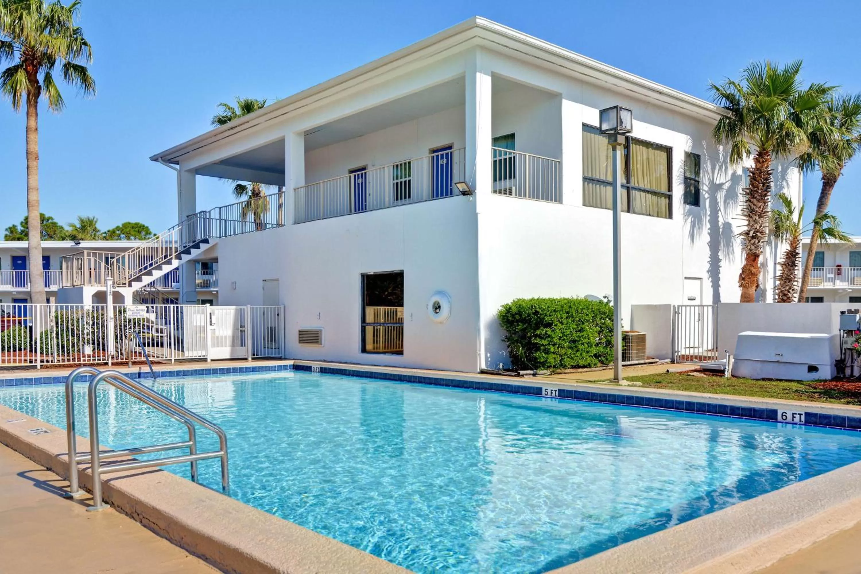 On site in Motel 6-Destin, FL