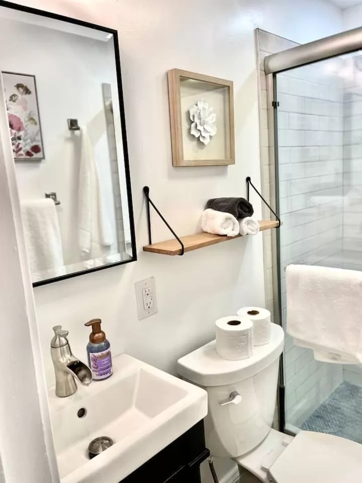 Buttonwood Boutique Hotel