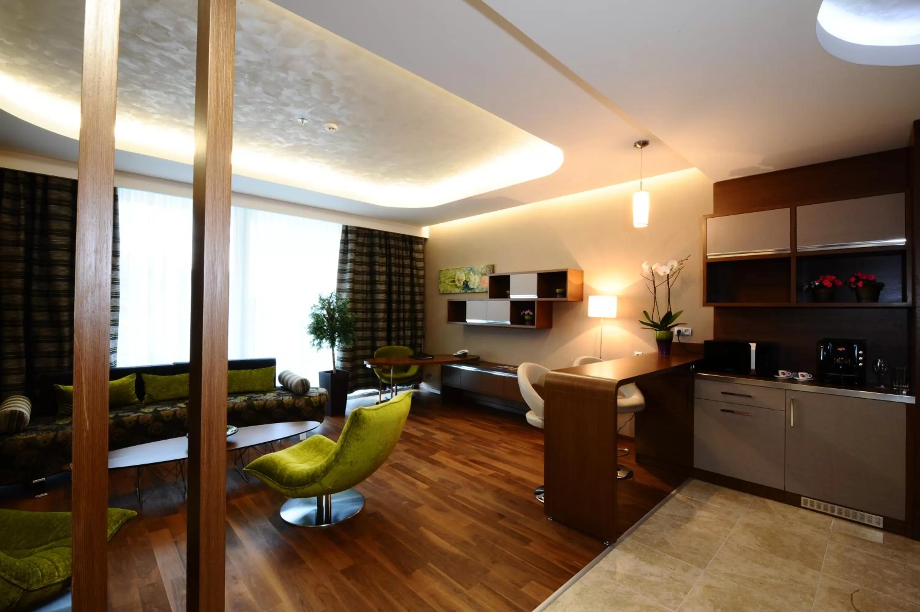Kitchen or kitchenette in Ramada by Wyndham Podgorica