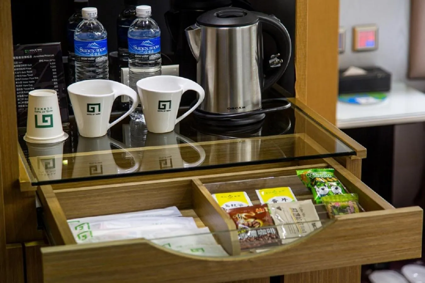 Coffee/tea facilities in Hotel G7 Taipei