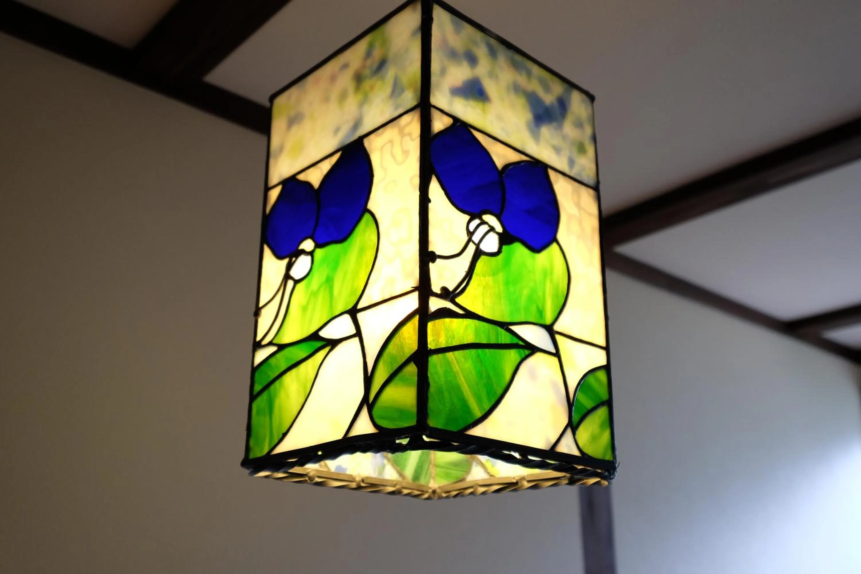 Decorative detail in Tsuyukusa