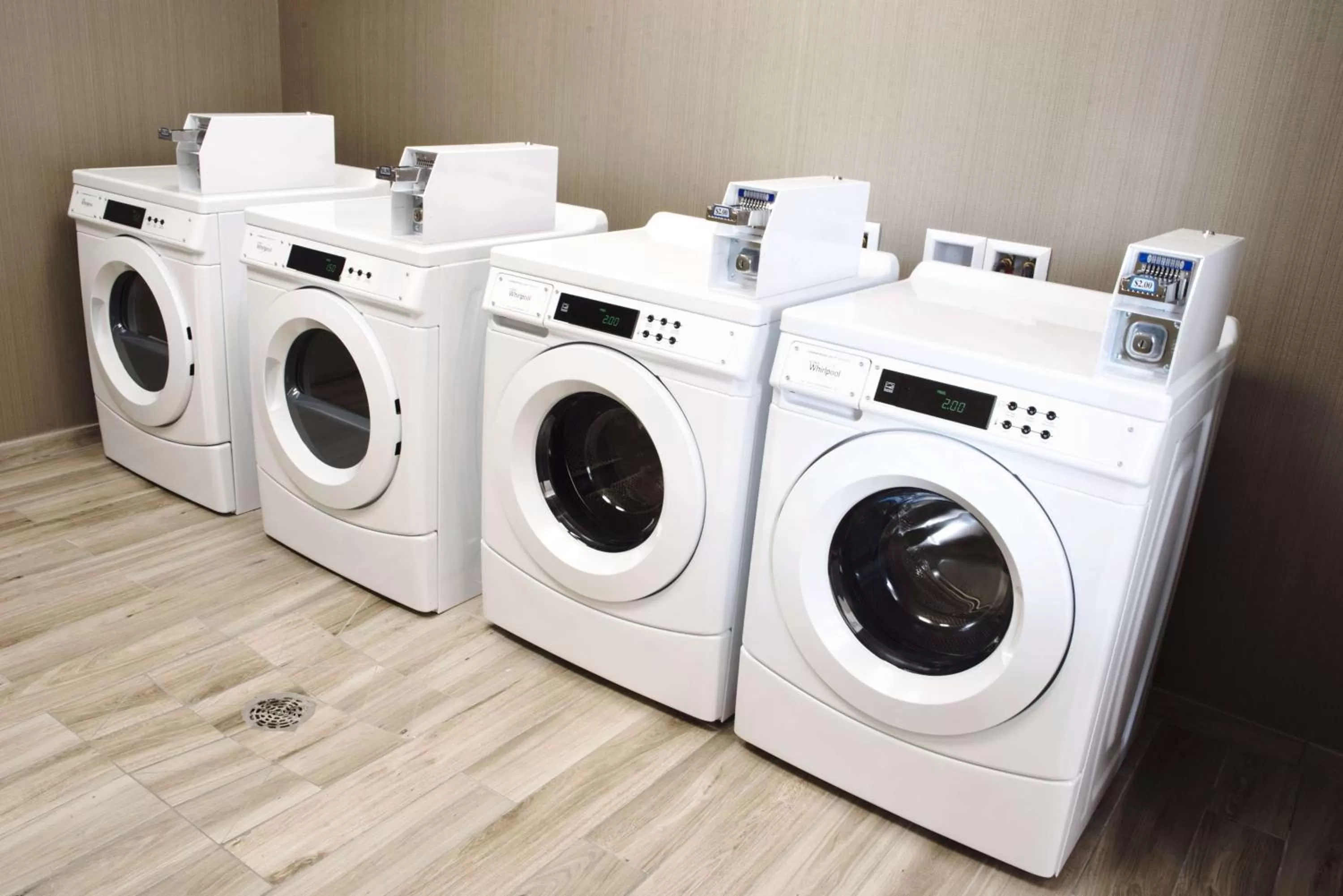 Property building in Hampton Inn & Suites Des Moines/Urbandale Ia