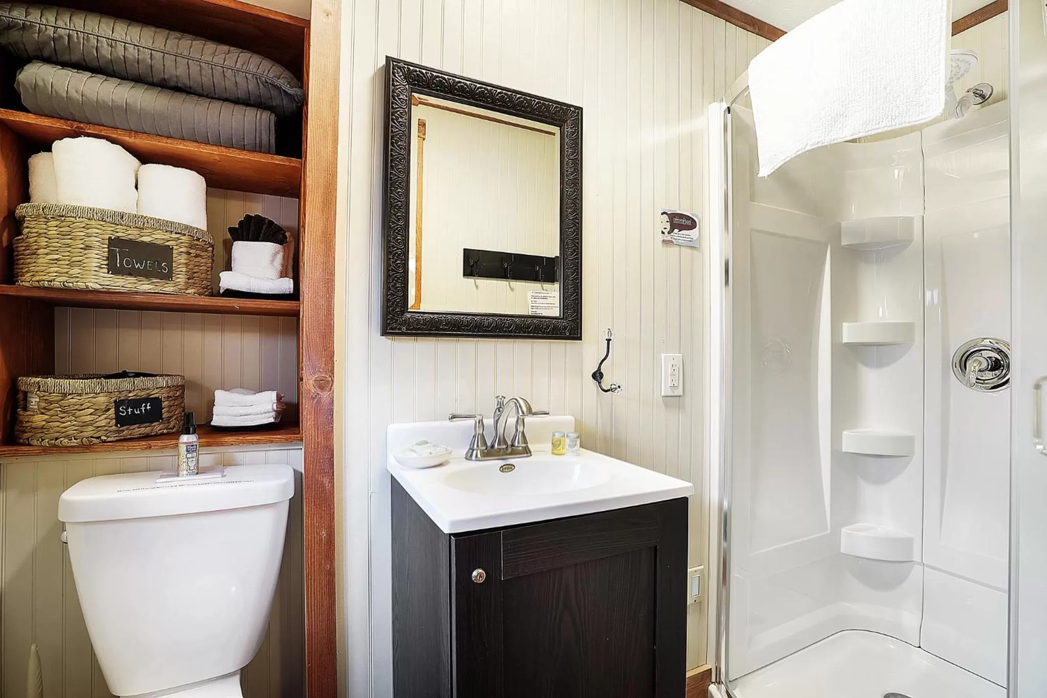 Bathroom in Hocking Hills Inn