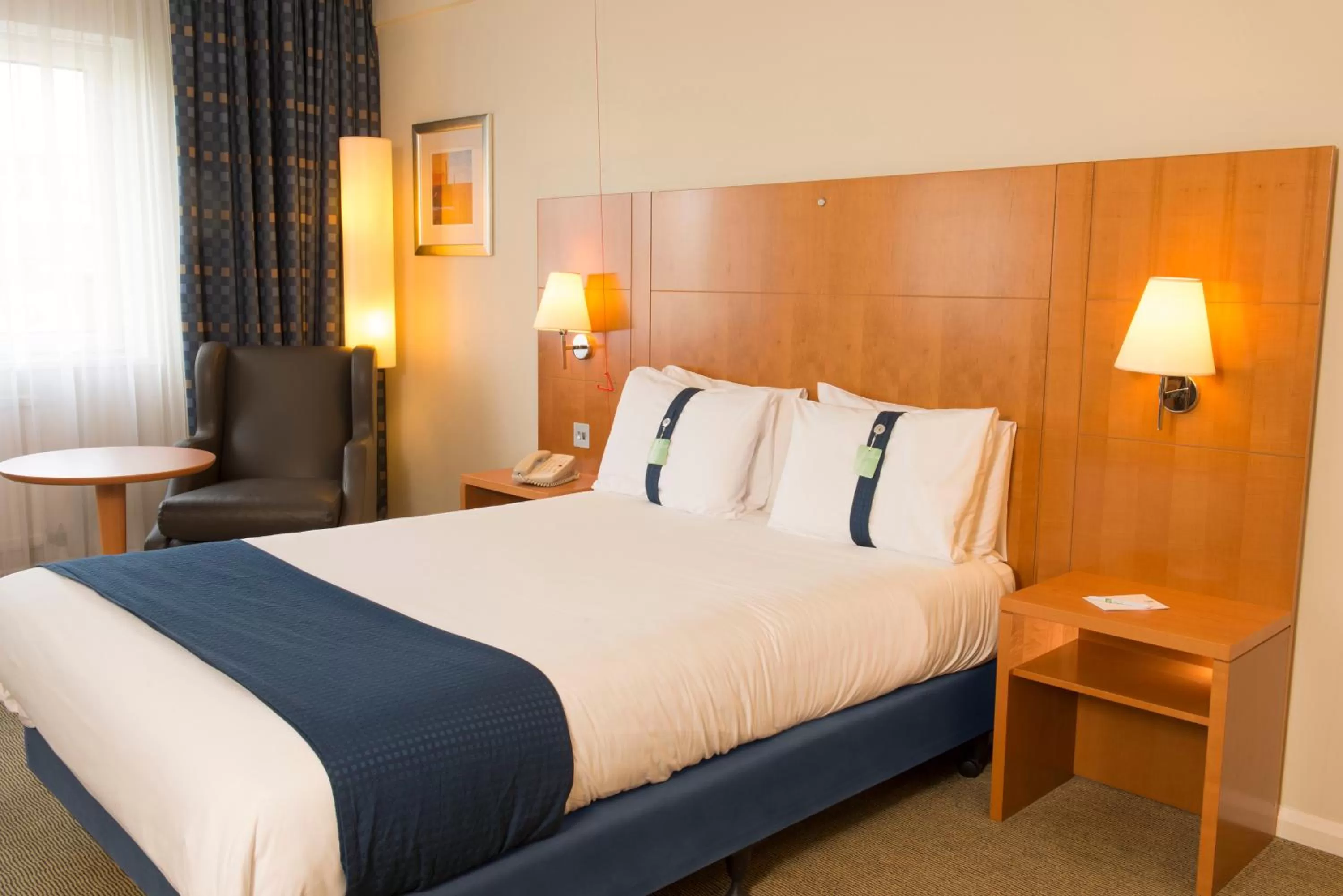 Standard Double Room - Disability Access in Holiday Inn Edinburgh Zoo by IHG