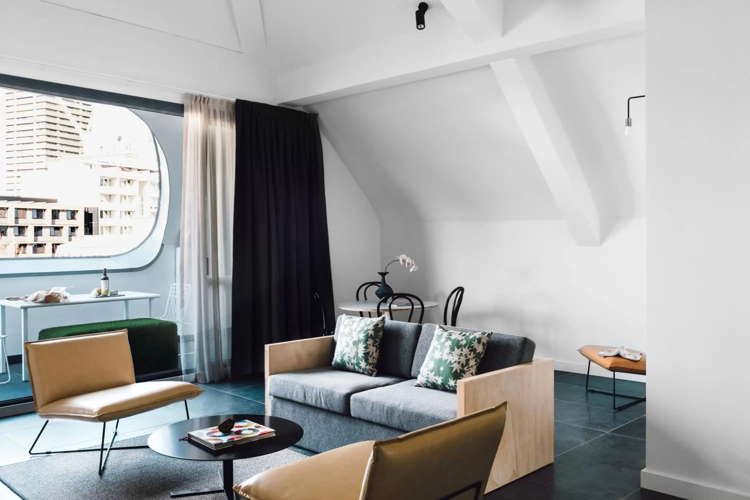 Penthouse Suite in Veriu Broadway Penthouse Suite in Veriu Broadway