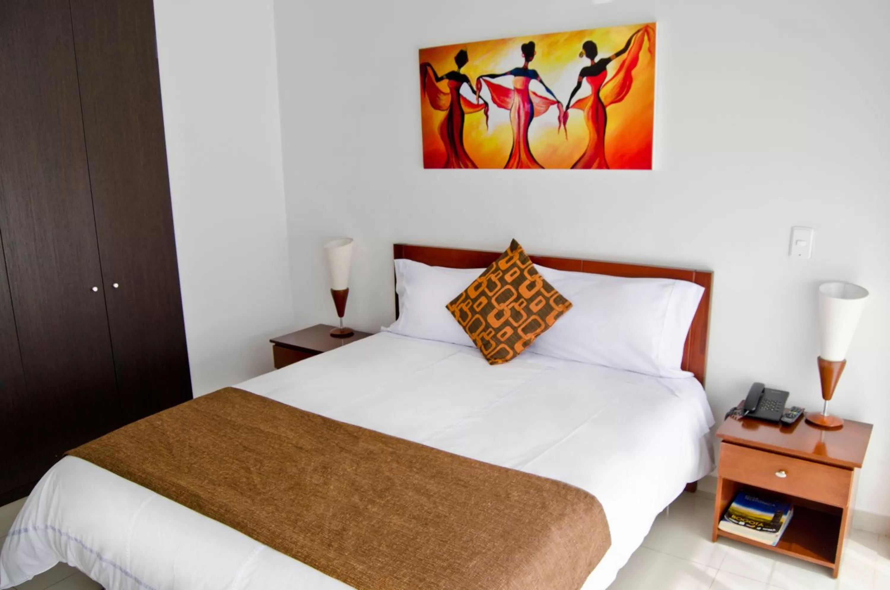 Bedroom, Bed in 122 Plaza Apartahotel