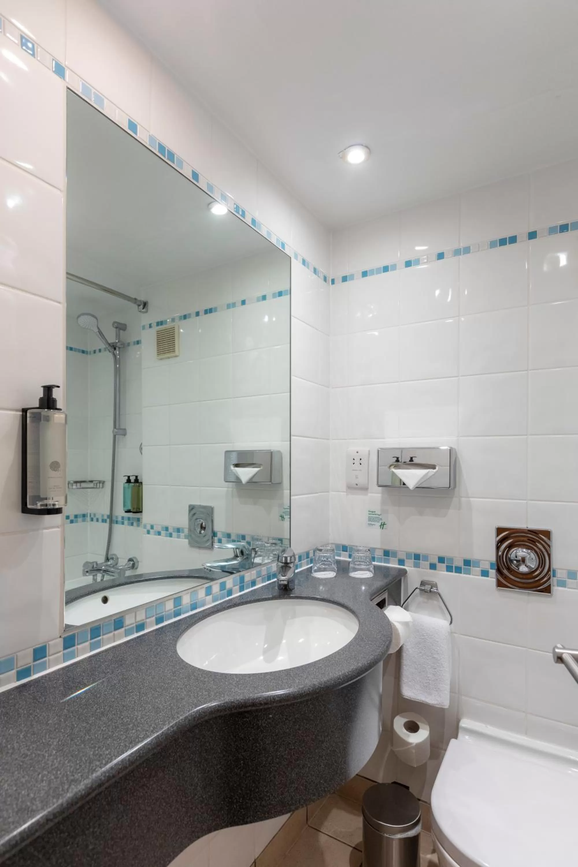 Single Room in Holiday Inn London - Regent's Park by IHG