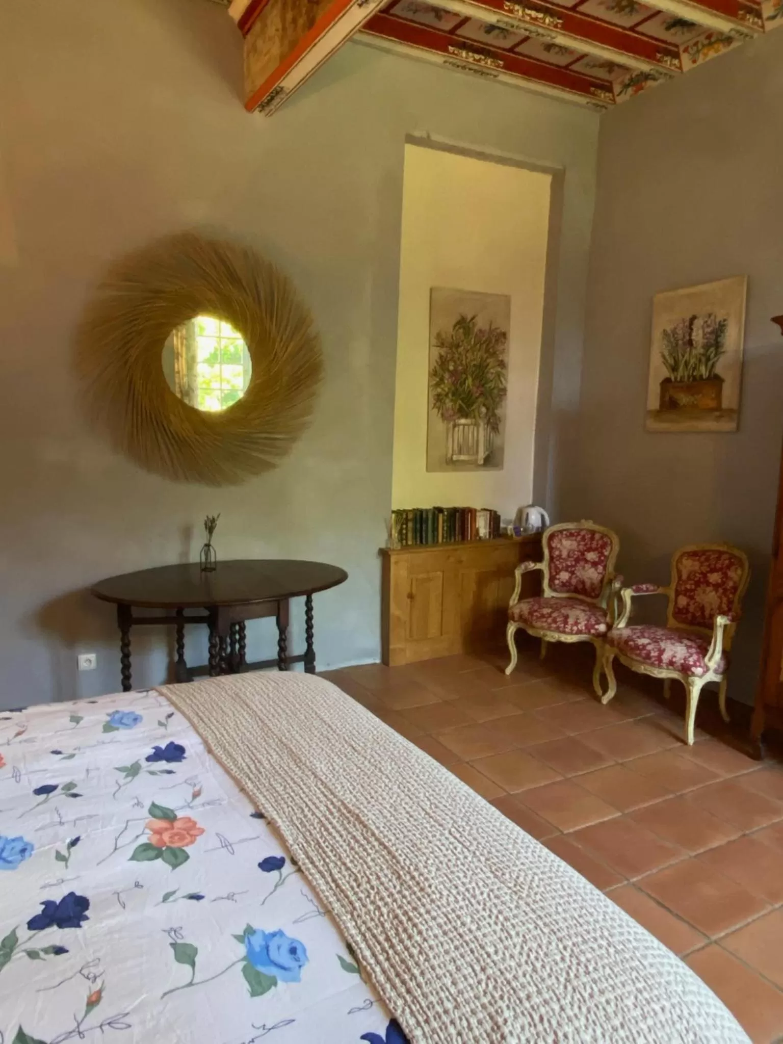 Photo of the whole room in Manoir du Bouyssou