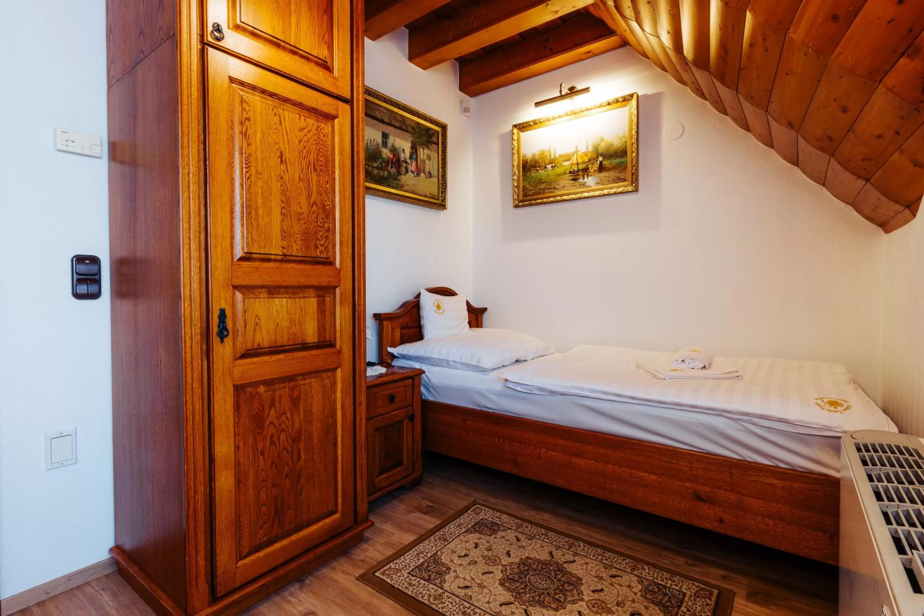 Bed in Kulacs Csarda Panzio