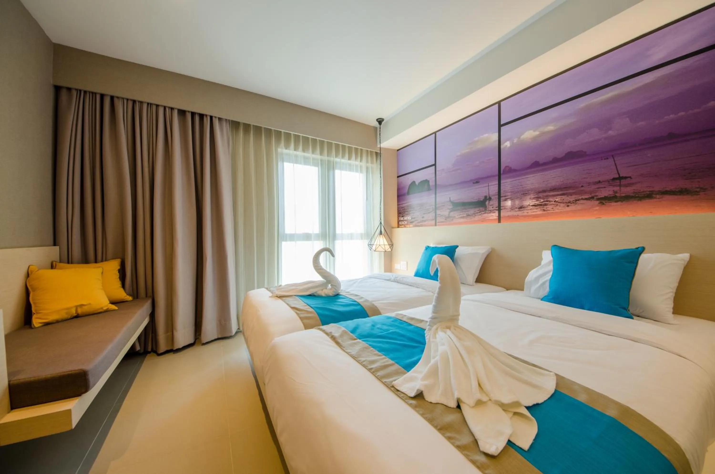 Bed in Bizotel Premier Hotel & Residence