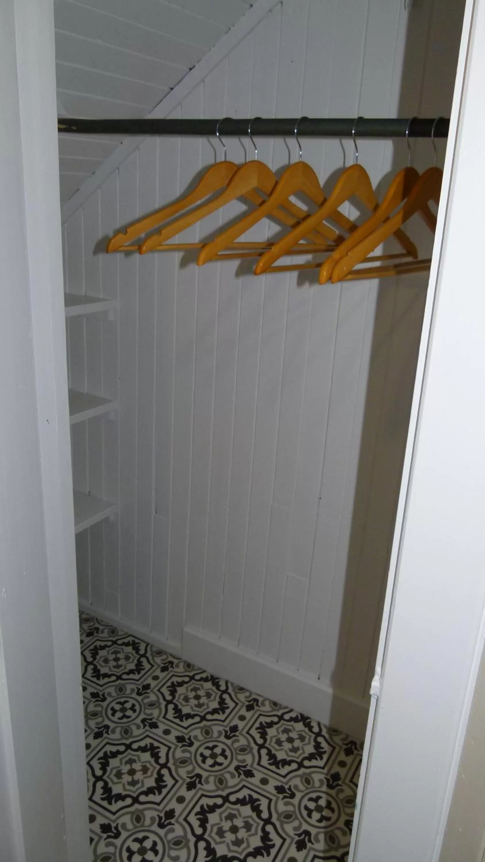 Area and facilities, Bathroom in La Maison entre Mer Montagnes